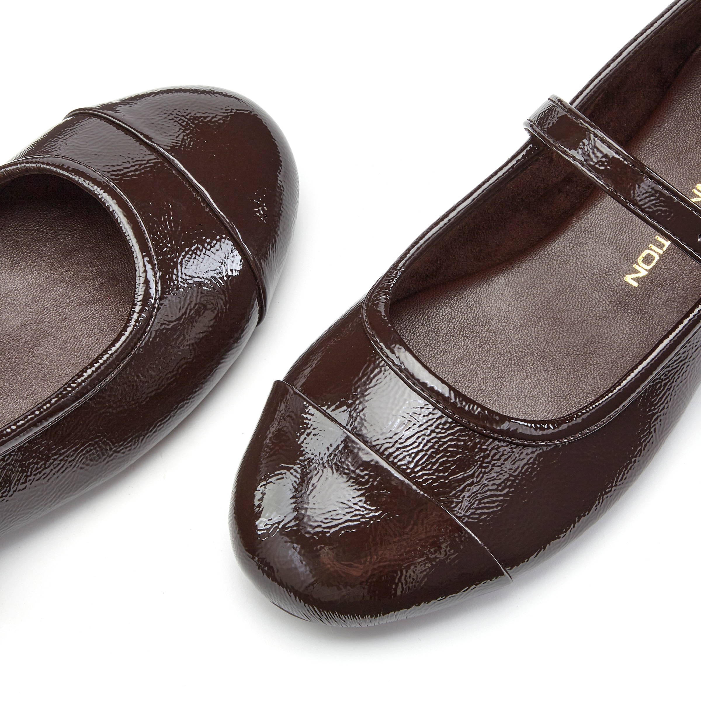 French Connection Ballerina »Riemchenballerina, Mary-Jane Schuhe, Spangenschuh, Flacher Halbschuh«  Riemchenballerina in glänzender Lack-Optik mit verstellbarer Schnalle