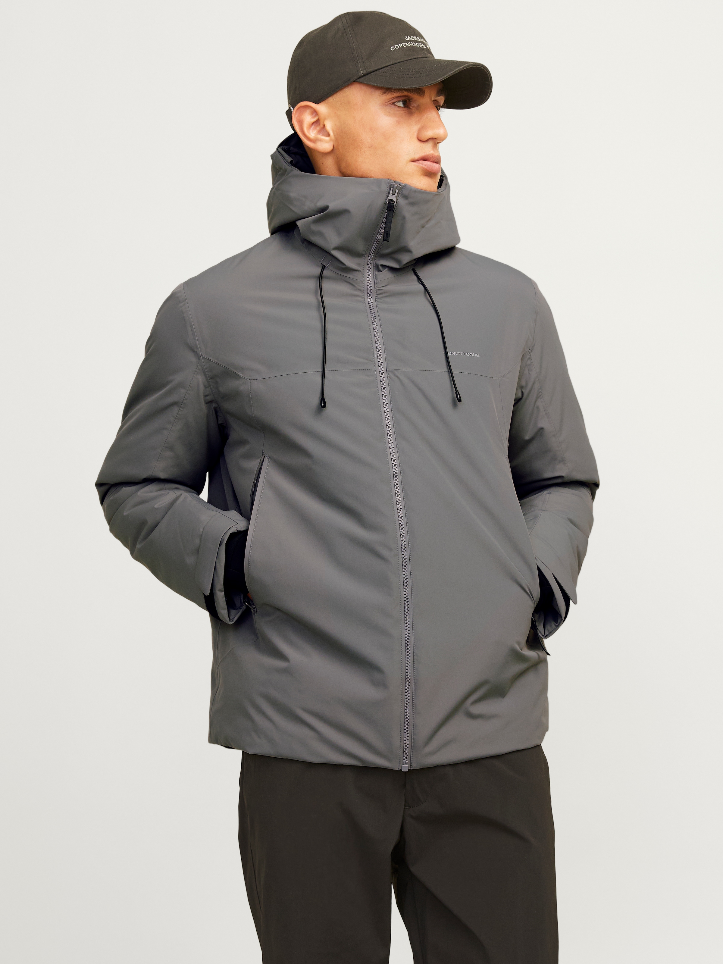 Jack & Jones Outdoorjacke "JCOSUMMIT PADDED SHELL JACKET SN", mit Kapuze