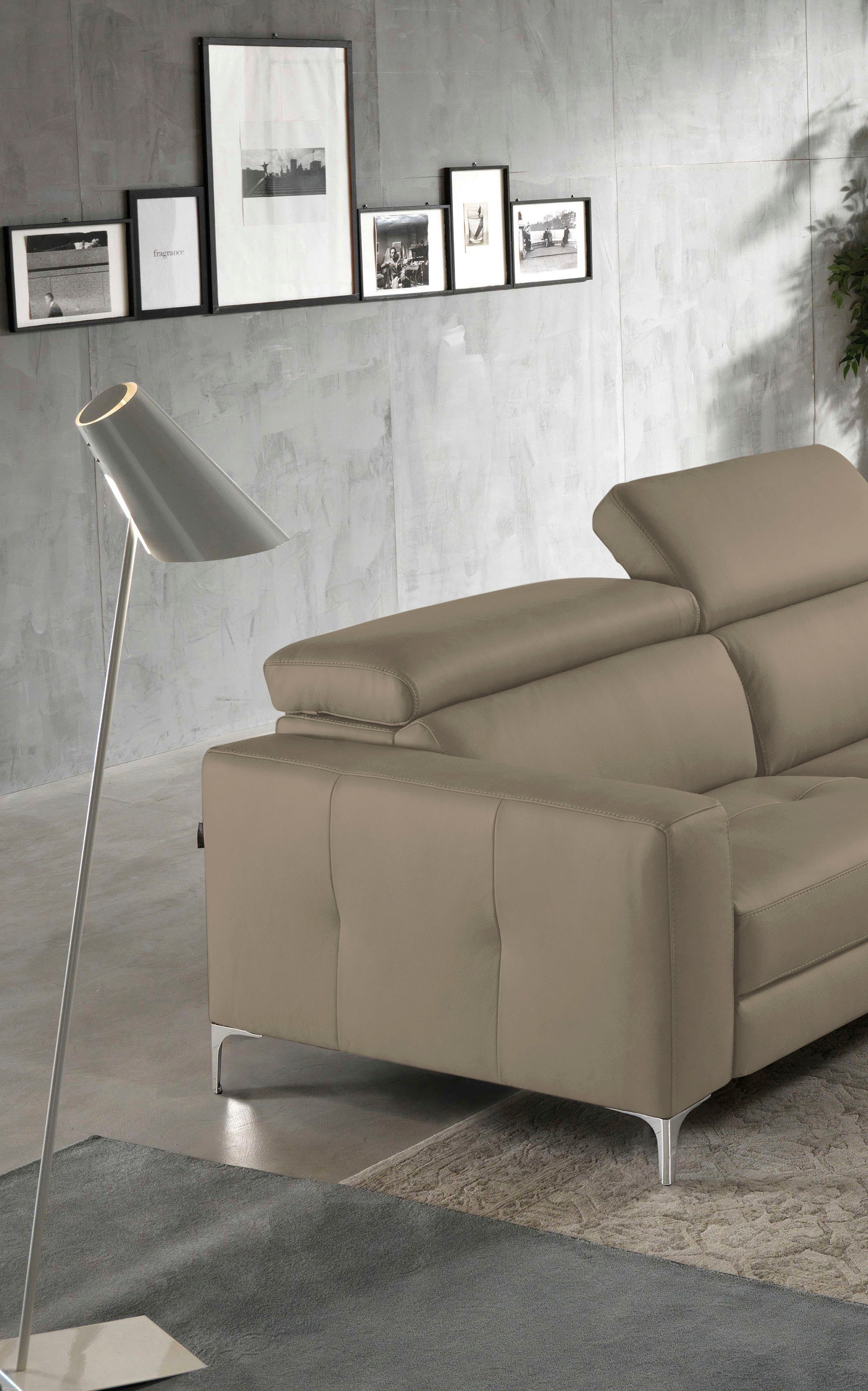Egoitaliano Ecksofa »Matt, hoher Sitzkomfort und aufwendige Detailverarbeitung, L-Form«, mit Ottomane, inkl. verstellbarer Kopfteile zum Relaxen