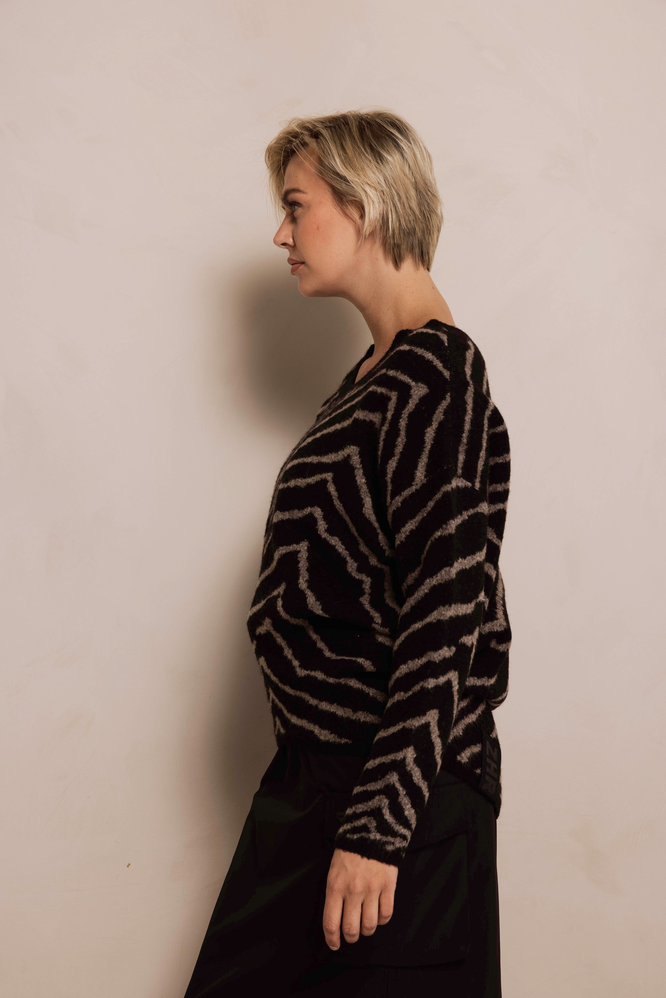Zhrill Strickpullover »ZHNINA ZEBRA« mit Animal-Streifen-Print, mit Wolle