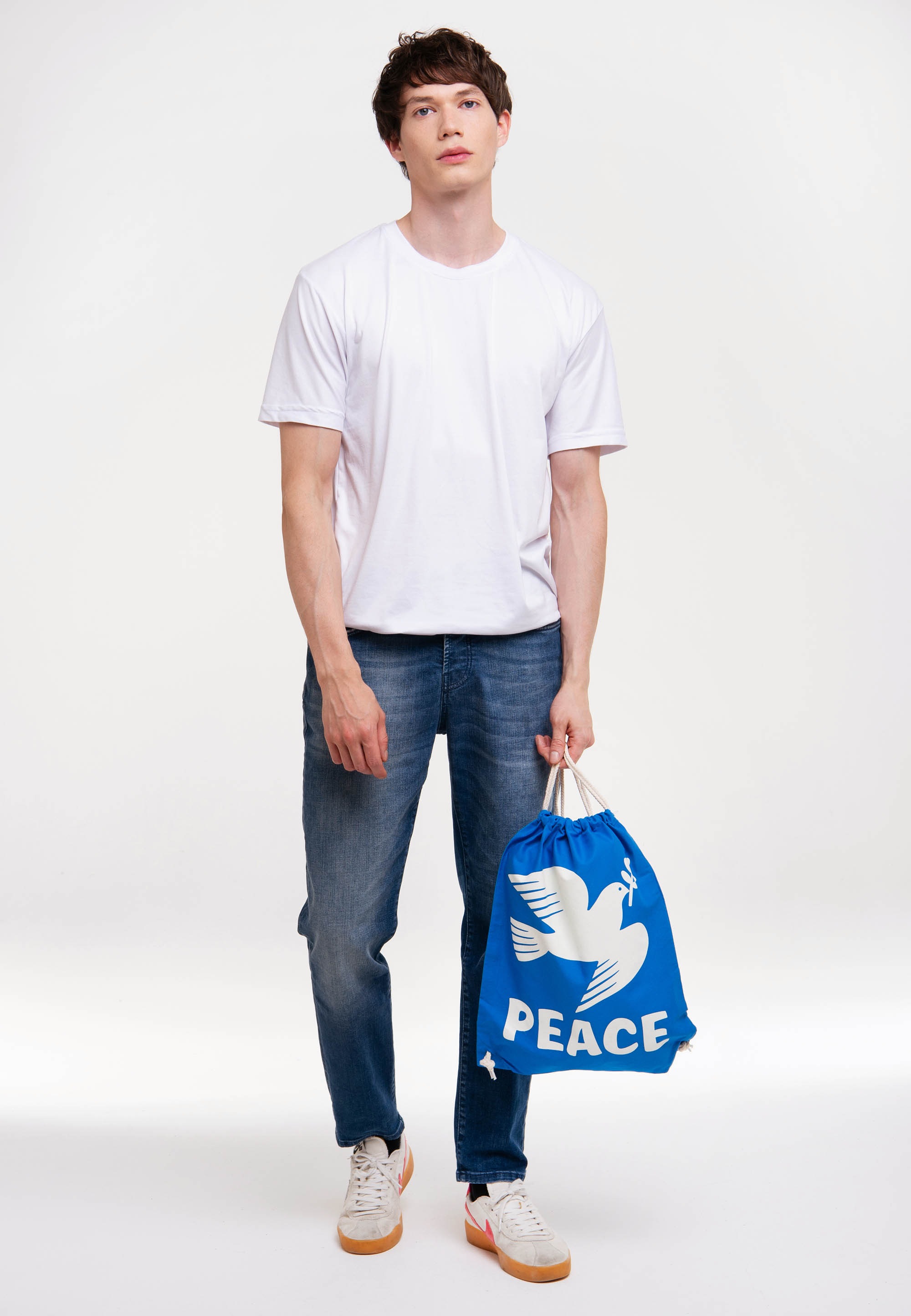 LOGOSHIRT Kulturbeutel »Turnbeutel Peace - Friedenstaube«, mit coolem Print