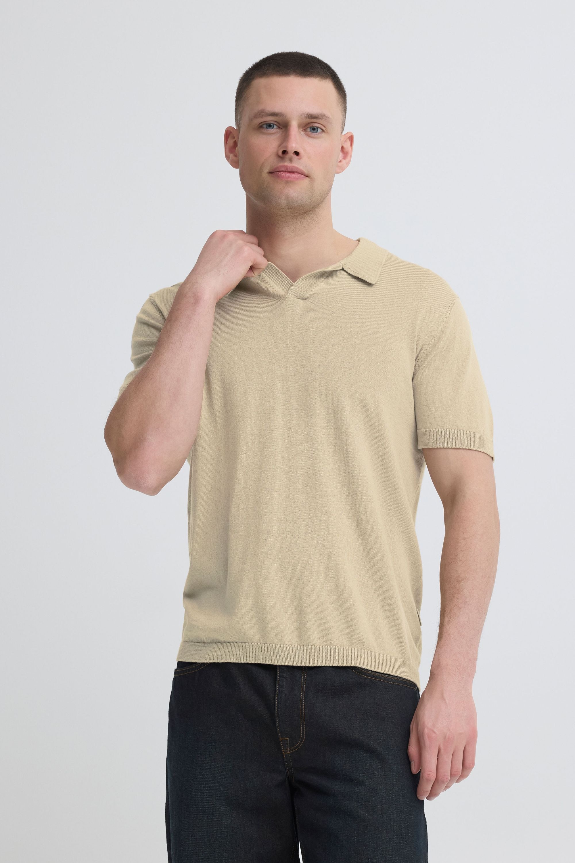 Blend Poloshirt "BHDao Polo" Modernes Feinstrick-Shirt mit V-Ausschnitt und günstig online kaufen