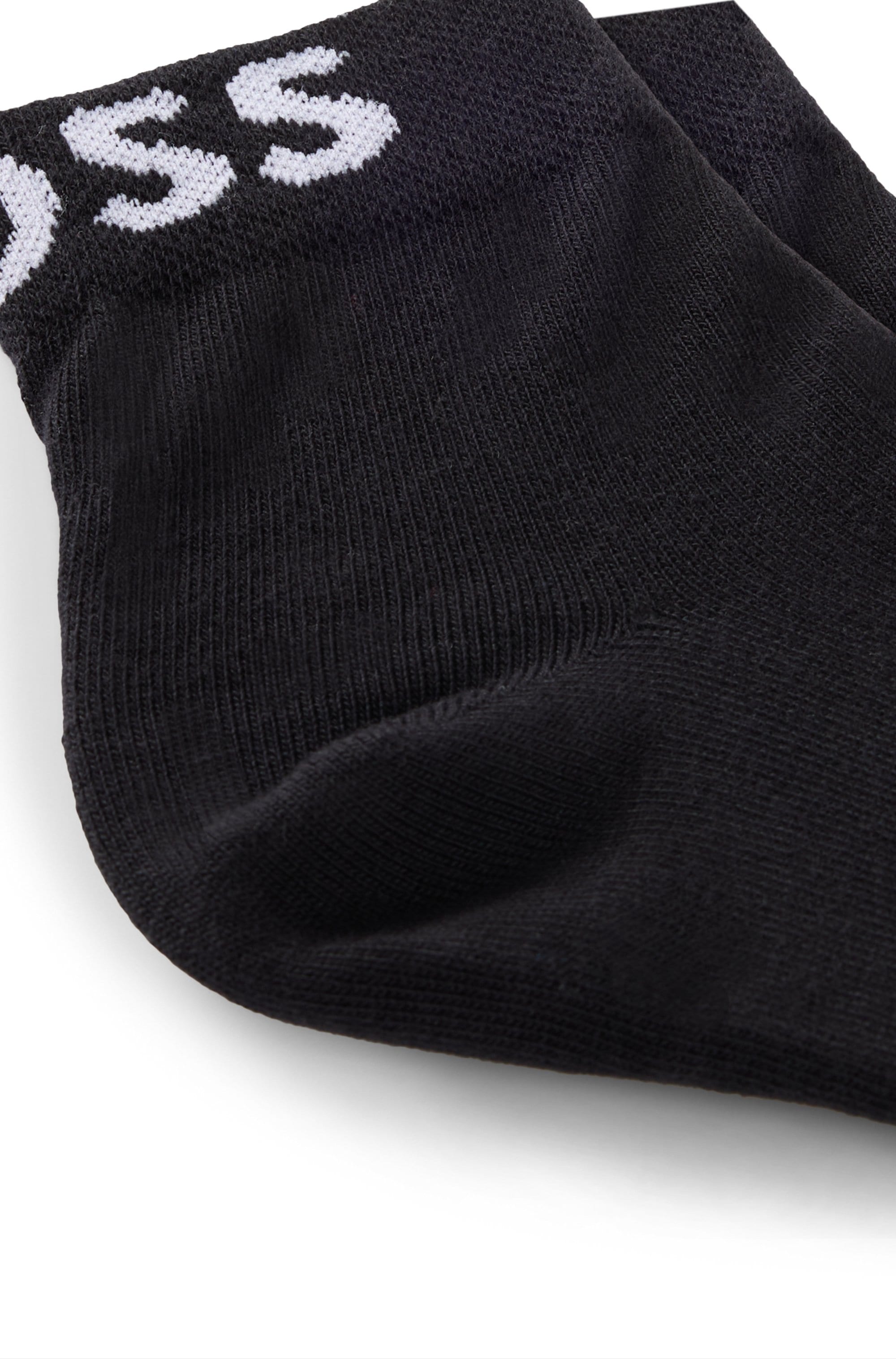 BOSS Freizeitsocken »2P SH Logo CC W«, (Packung, 2 Paar, 2er), mit eingestricktem BOSS Logoschriftzug
