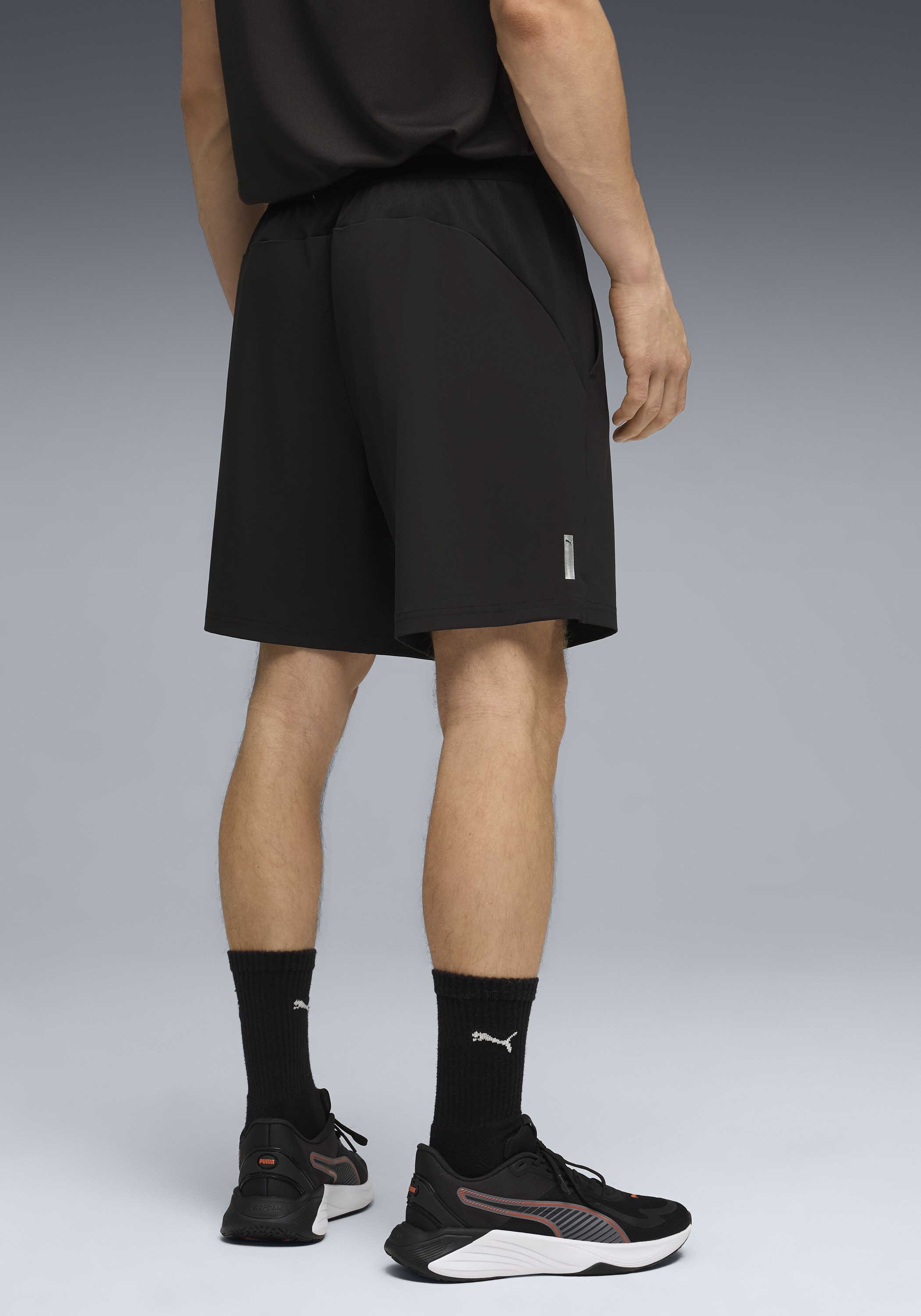 PUMA Trainingsshorts "M PWRTRAIN FABRIC MIX SHORT" Regular Fit, sportlicher günstig online kaufen