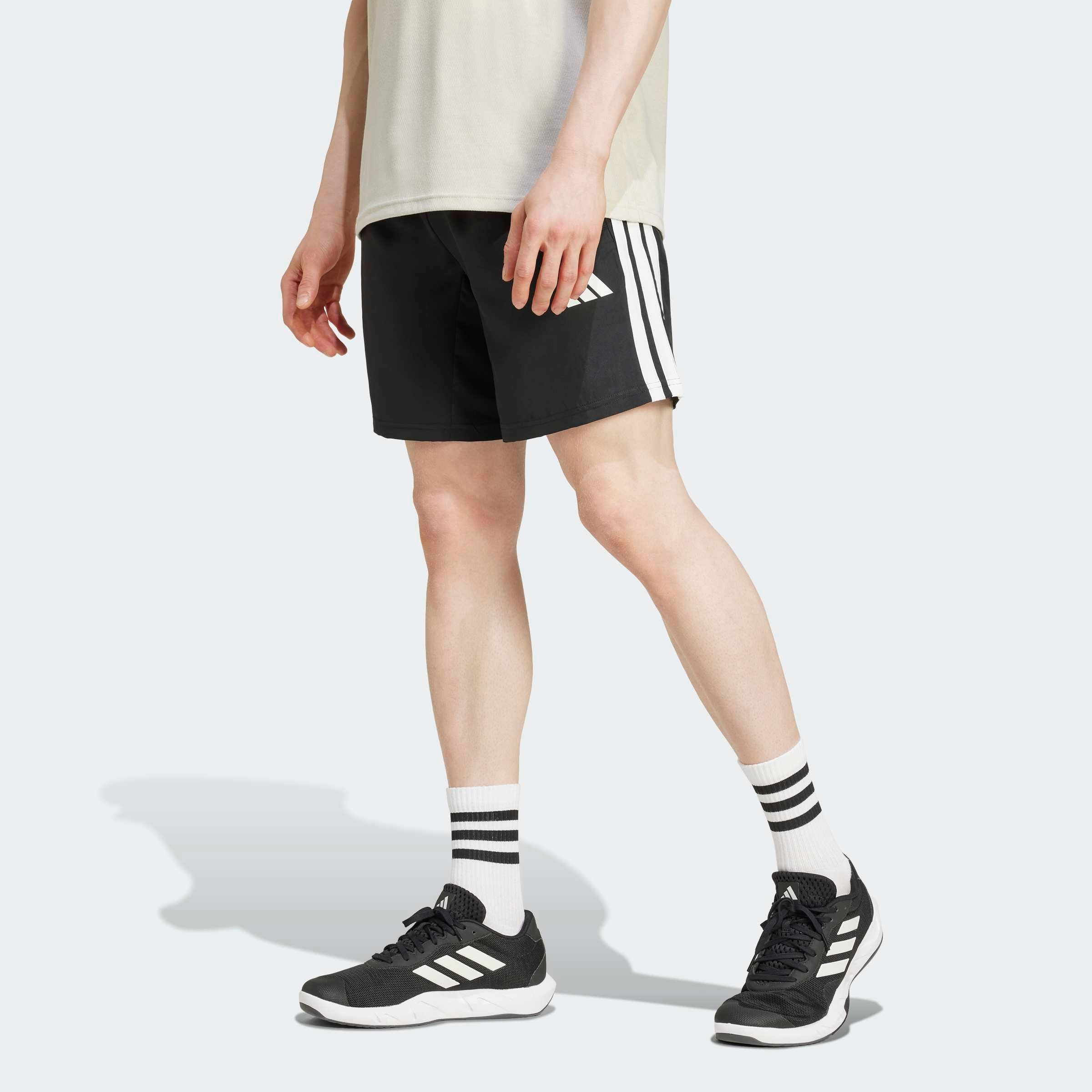 adidas Performance Shorts "ESSENTIALS TRAINING 3-STREIFEN WOVEN" günstig online kaufen