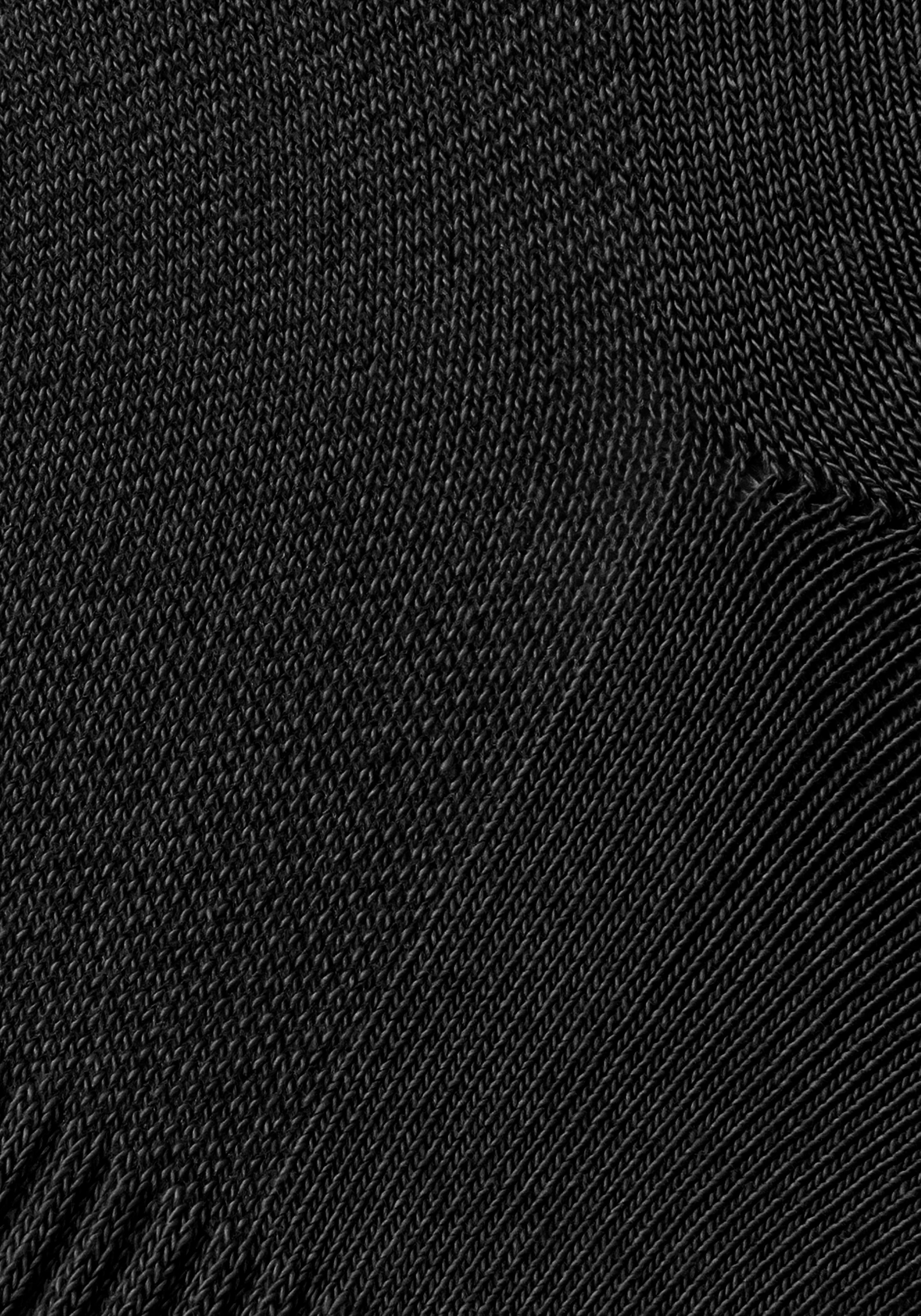 Bench. Sneakersocken, (Packung, 6 Paar), mit feiner Mesh Konstruktion und Mittelfußgummi