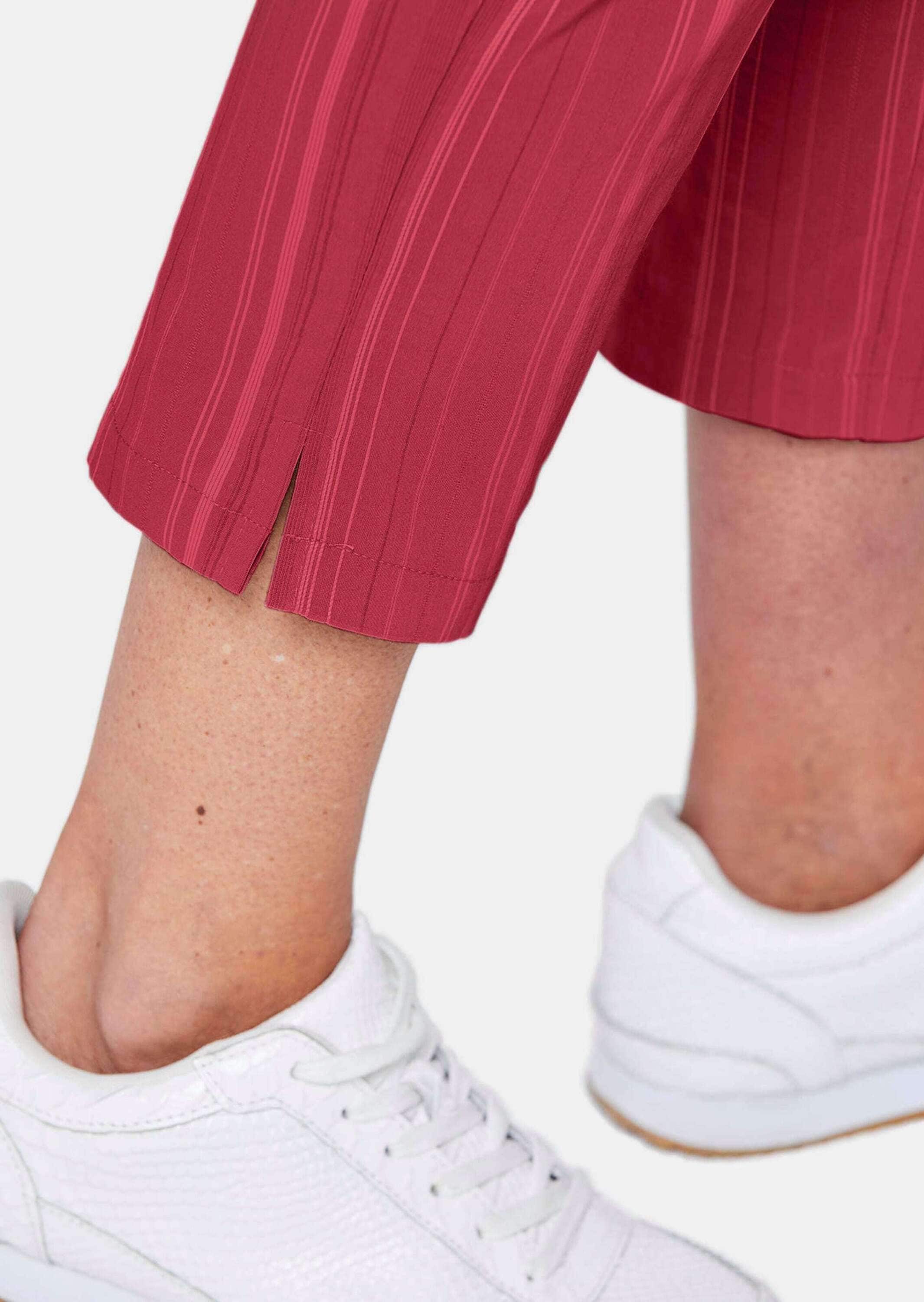 GOLDNER Caprihose »Verkürzte Struktur-Hose Verkürzte Strukturhose in elastischer Ware«
