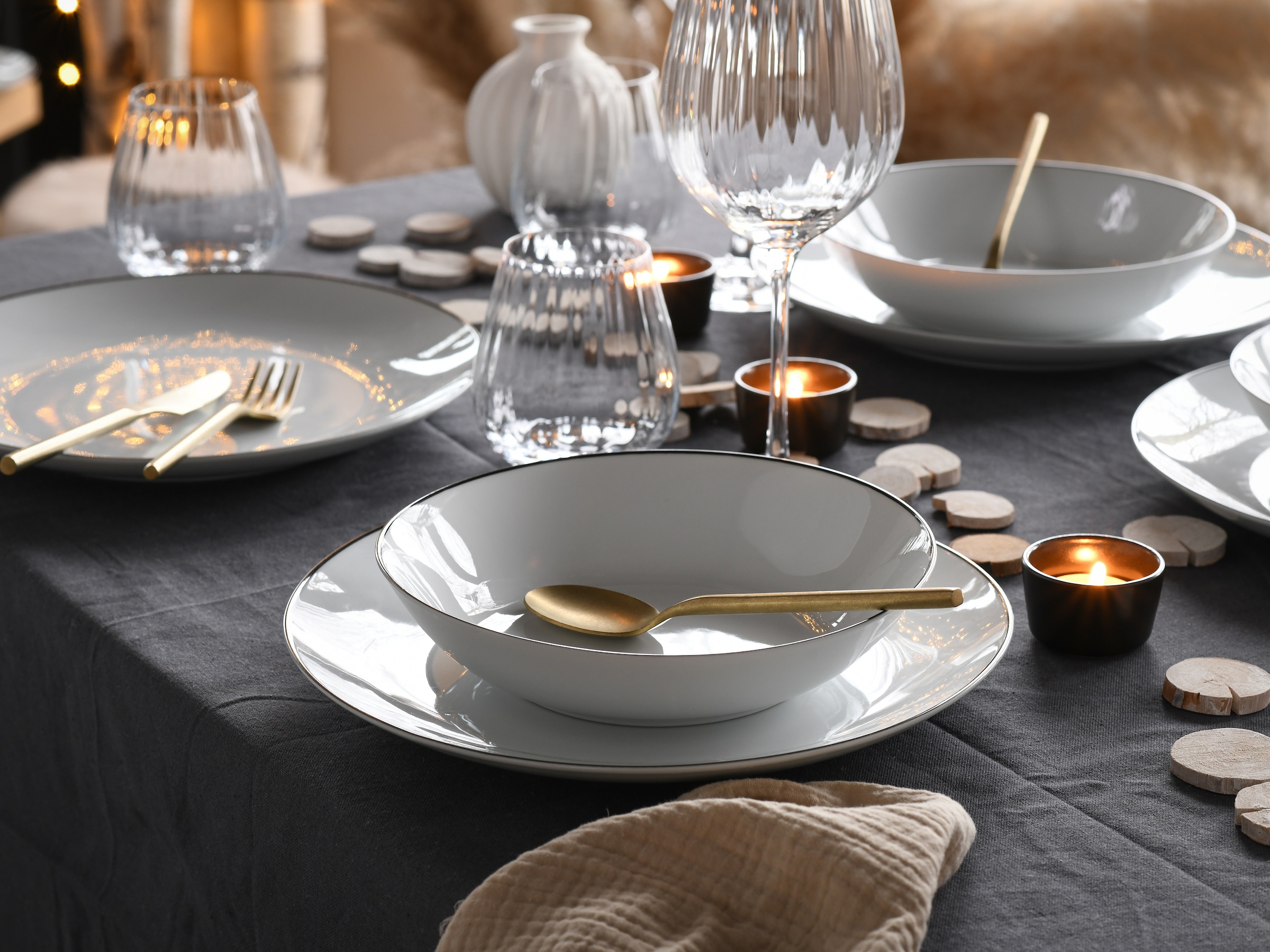 CreaTable Tafelservice »Luna Black Line«, (Set, 12 tlg.), handgemaltes Liniendekor