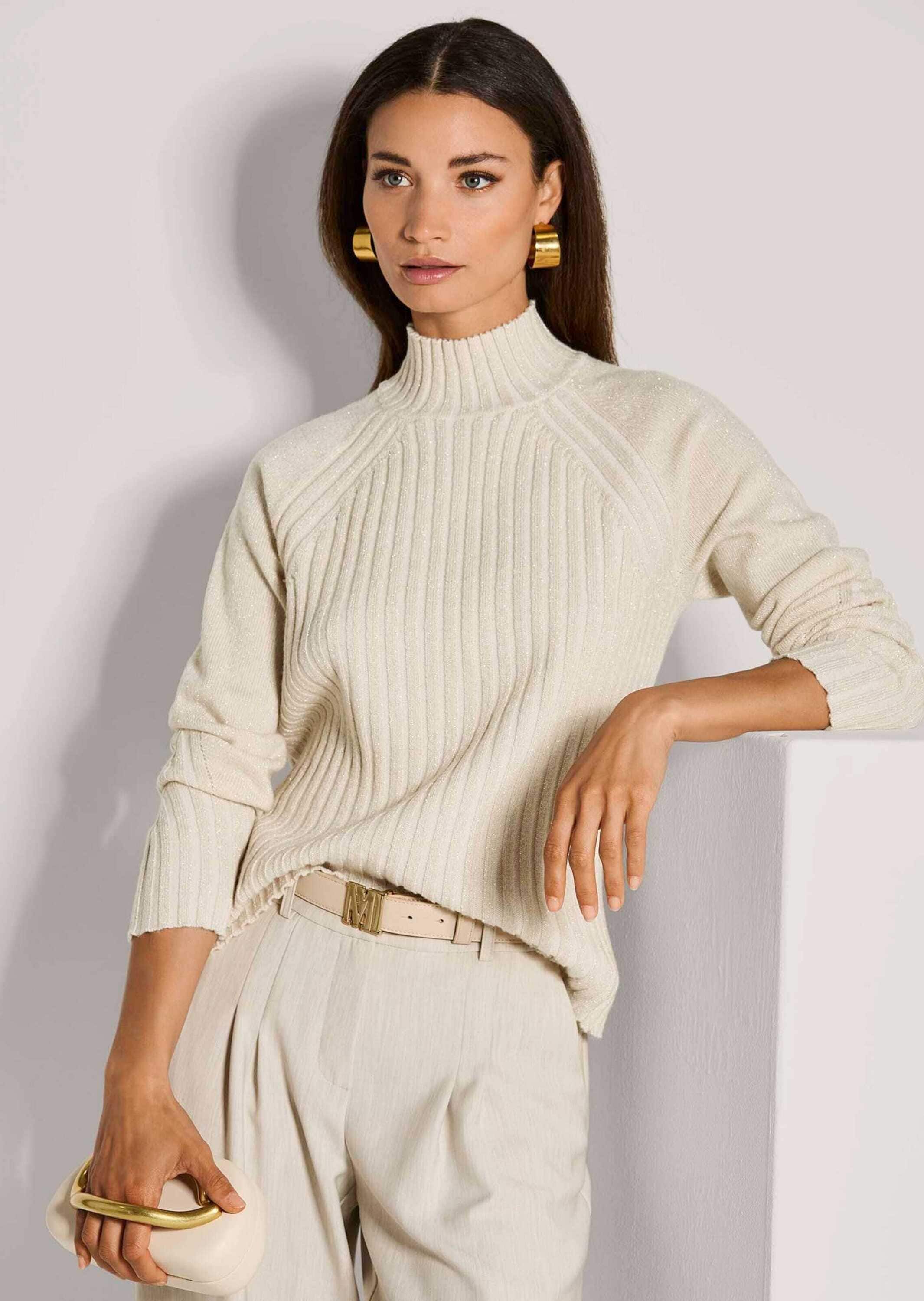 MADELEINE Longpullover »Strickpullover Glanzvoller Strickpullover mit Stehkragen«