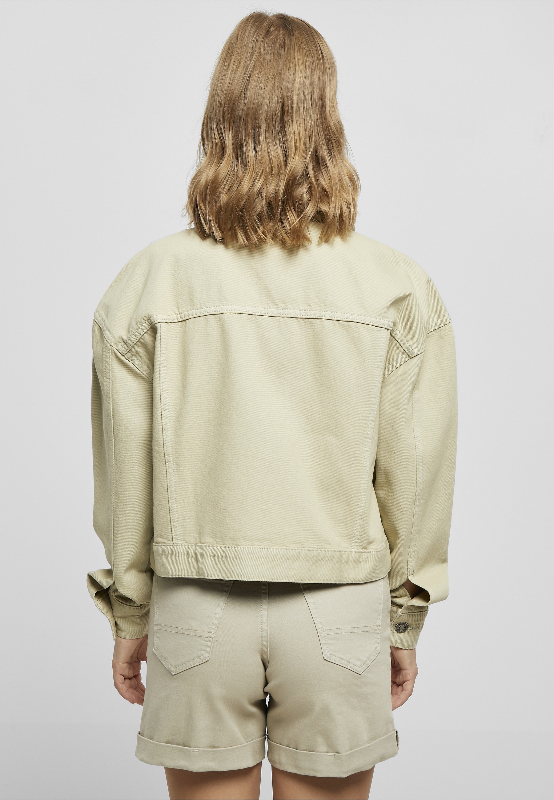 URBAN CLASSICS Jeansjacke »Urban Classics Damen Ladies Oversized Colored Denim Jacket« 1 Stk. tlg. ohne Kapuze