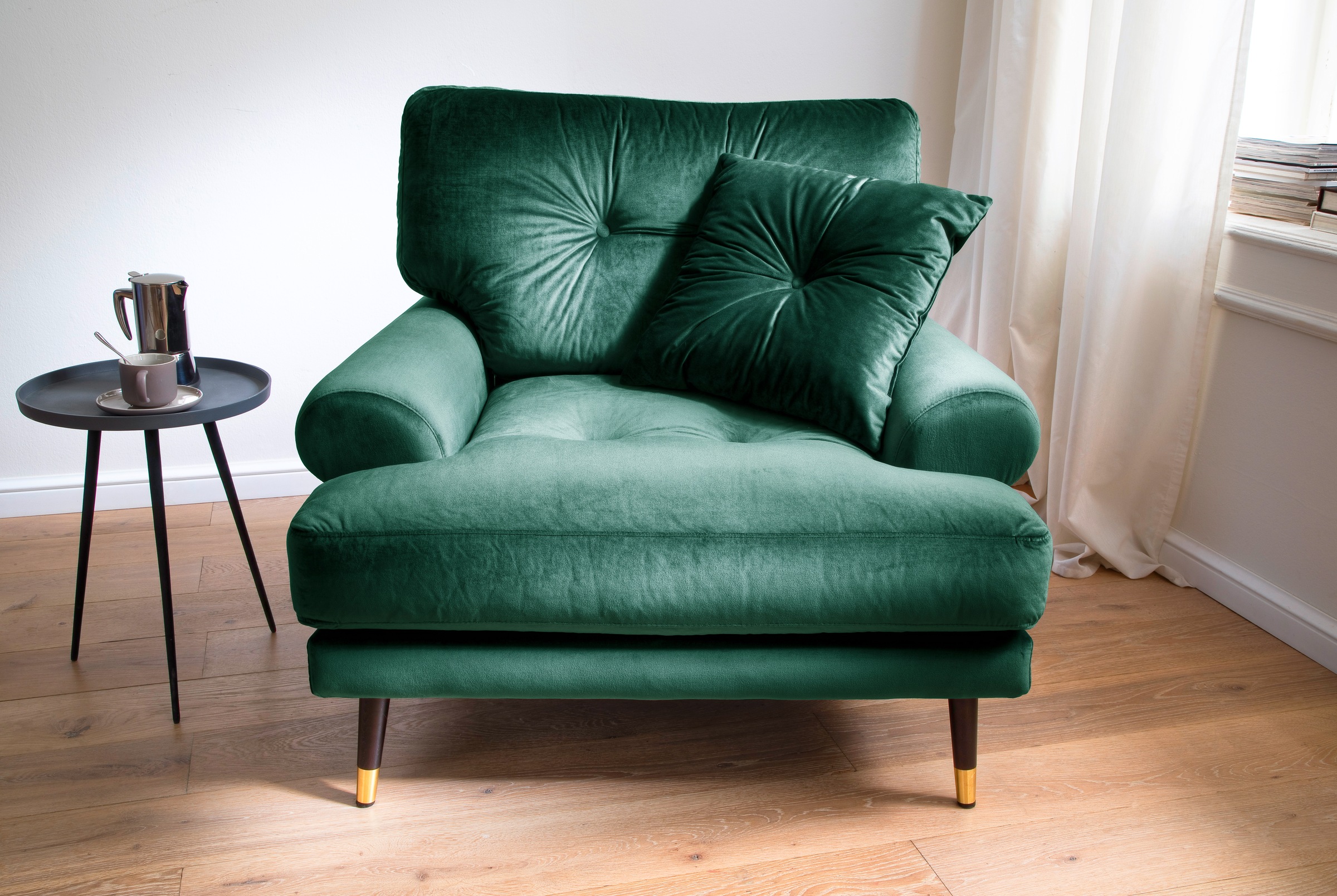Trends by HG Loungesessel »TOKIO«, in Microfaser mit hochwertigem Holz/Metallfuß