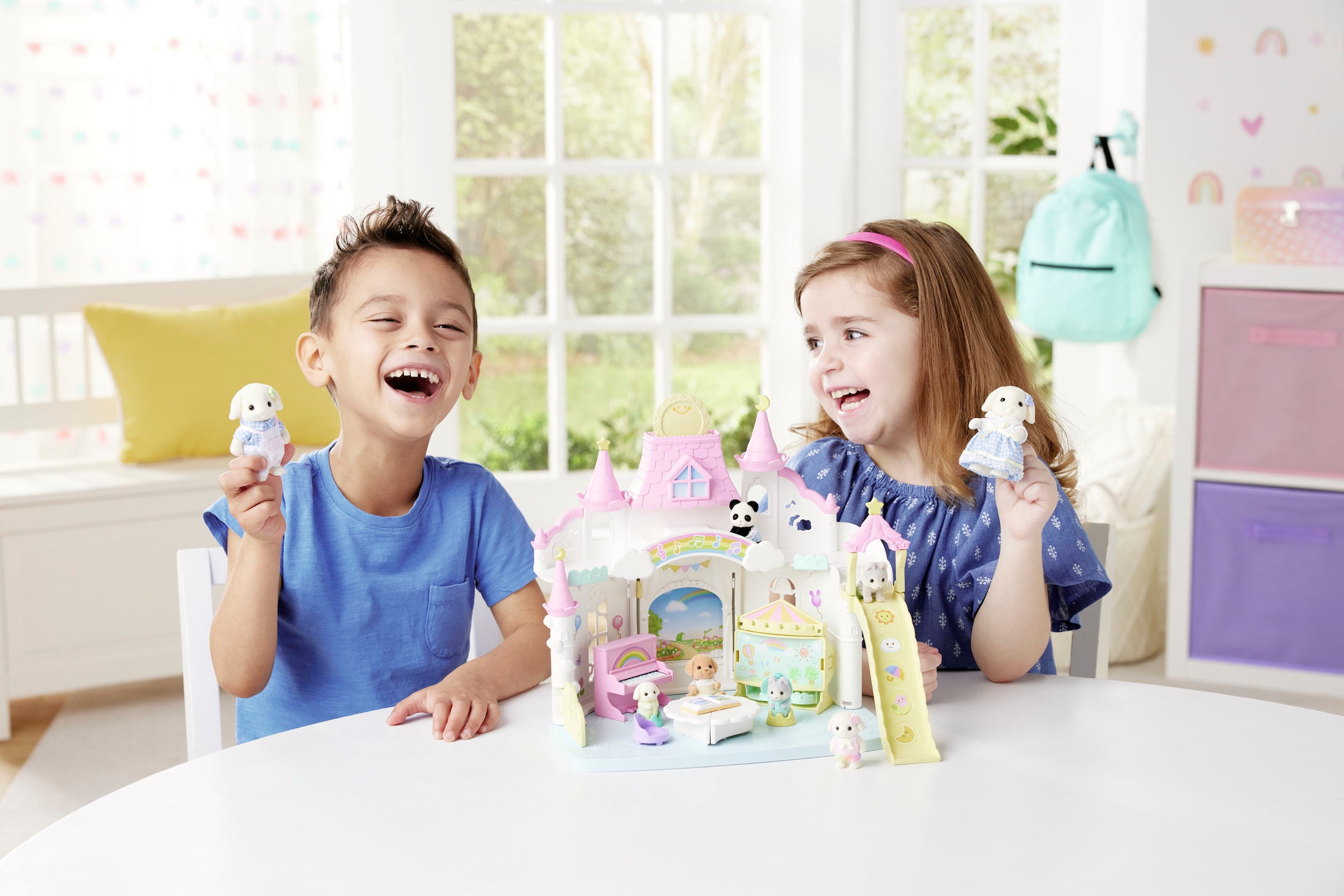 Sylvanian Families Spielwelt »Erlebniskindergarten - Sonnenschloss (5743)«