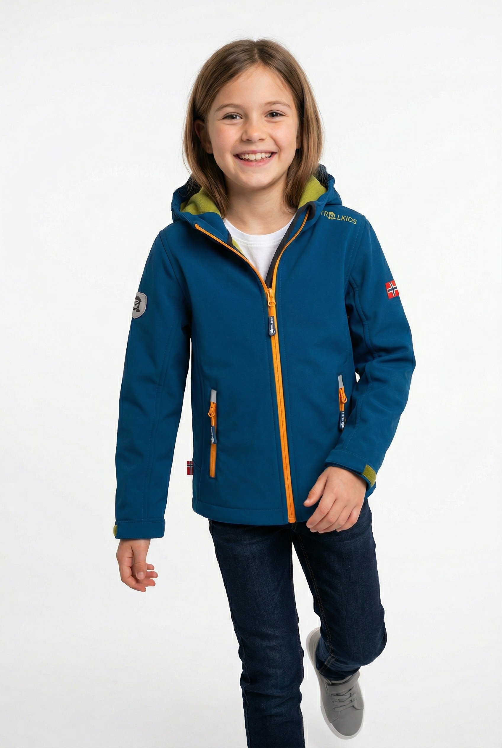 TROLLKIDS Softshelljacke "Kids Trollfjord Jacket" Langarm-Design, mit Reißverschluss, wärmeisolierend