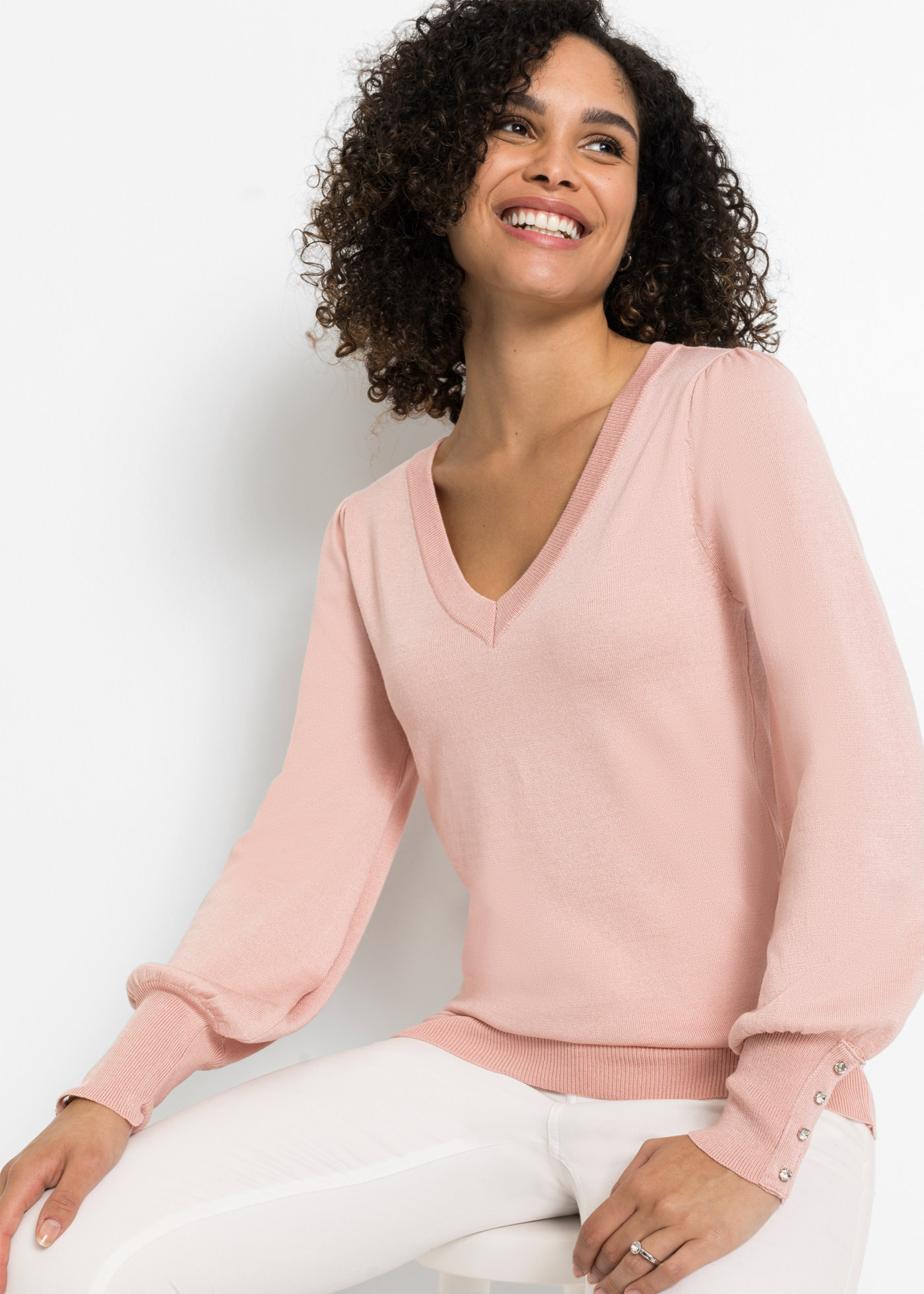 bonprix Strickpullover "Feinstrickpullover aus Viskose-Mix" aus Viskose-Mix, mit V-Ausschnitt, Ballonärmel mit Zierknöpfen