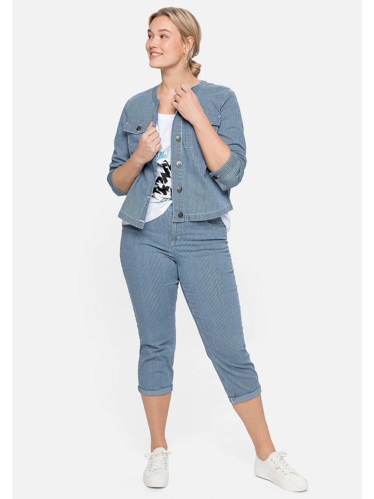ohne | verkürzter BAUR online Kapuze, in kaufen »Große Jeansjacke Sheego Größen«, Form