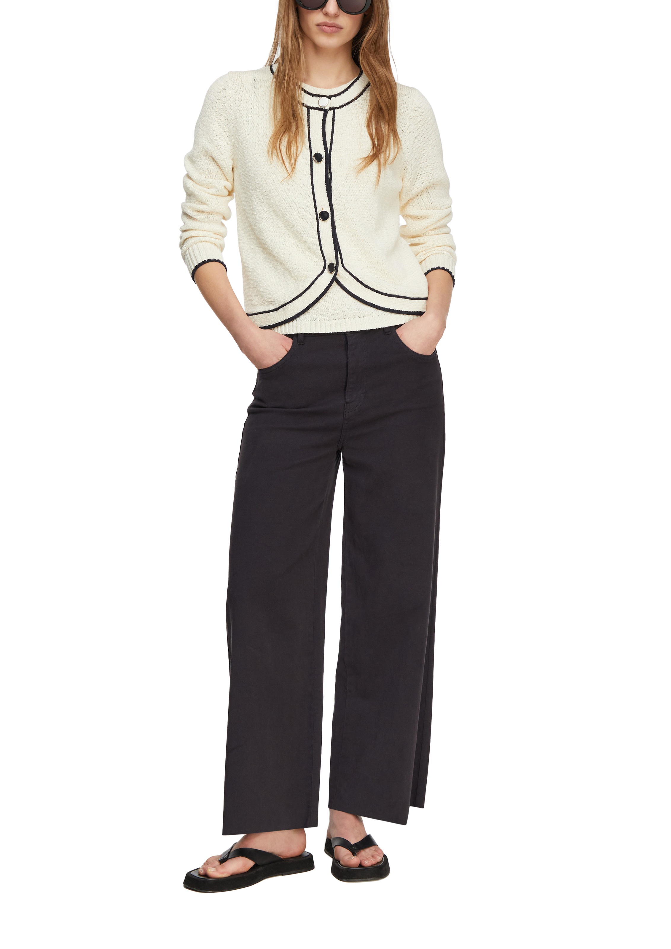 Comma Strickjacke mit Kontrast-Details