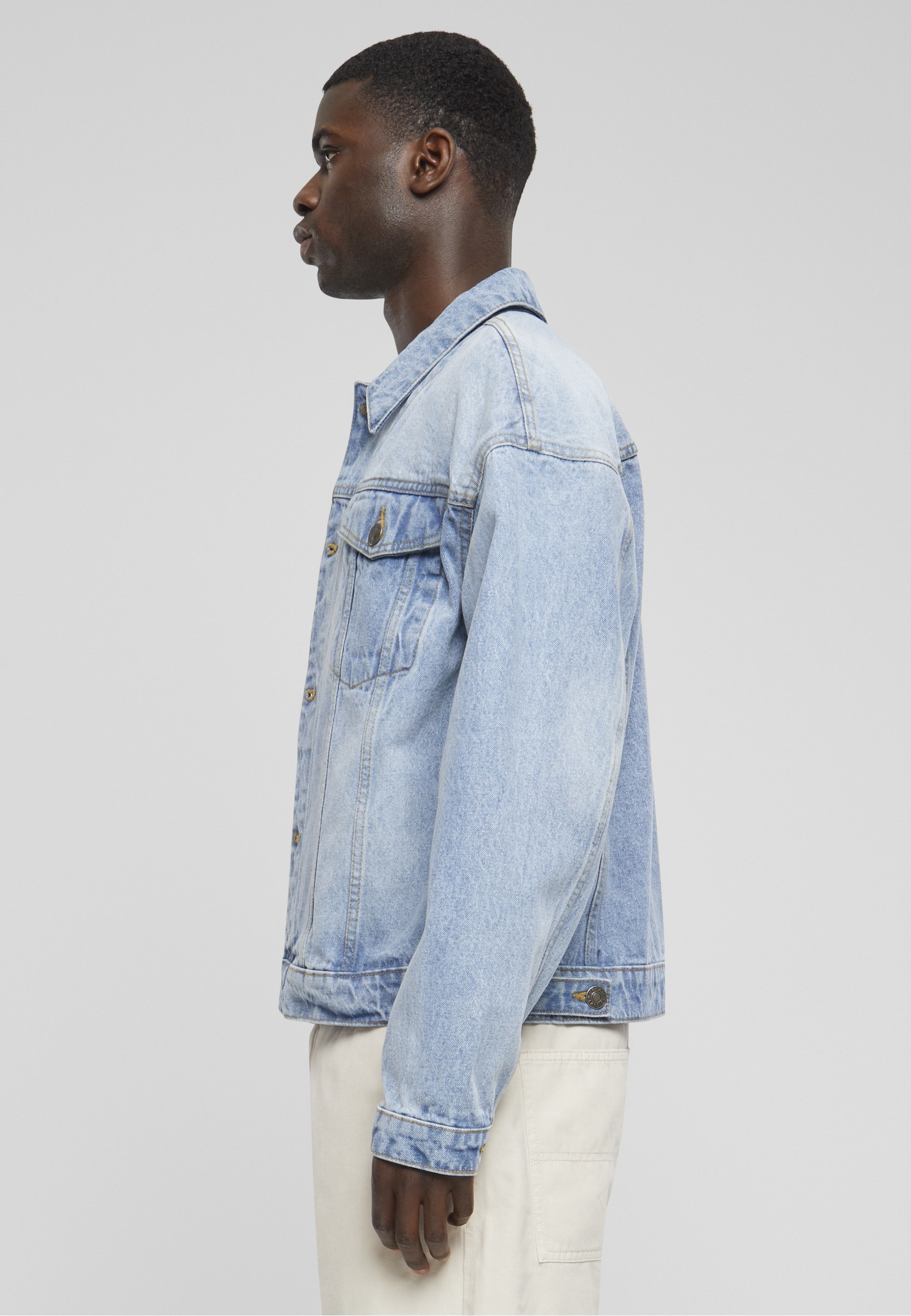 URBAN CLASSICS Jeansjacke »Urban Classics Herren Heavy Ounce Boxy Denim Jacket« 1 Stk. tlg. ohne Kapuze