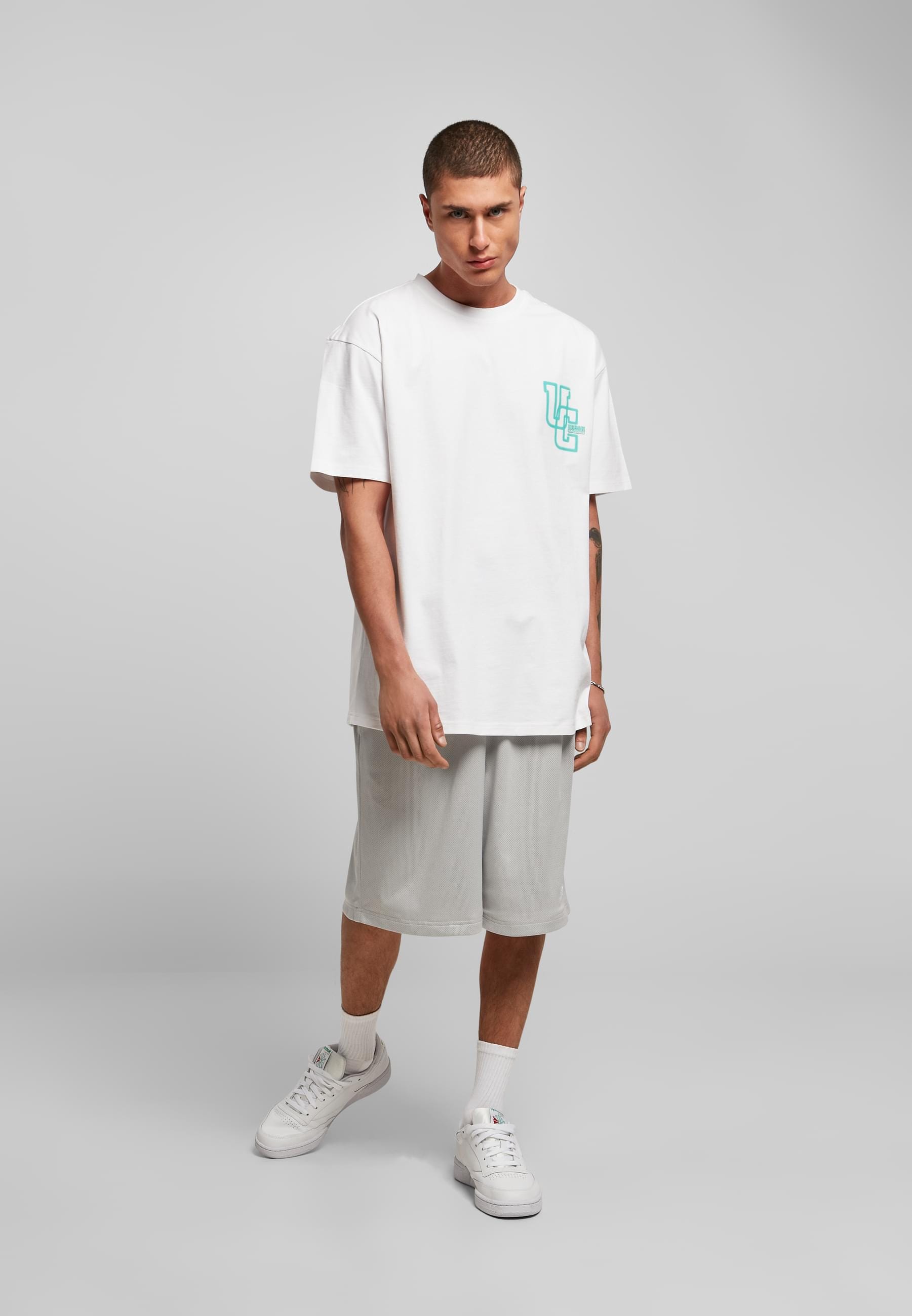 URBAN CLASSICS T-Shirt »Urban Classics Herren Glow Logo Tee«, (1 tlg.)