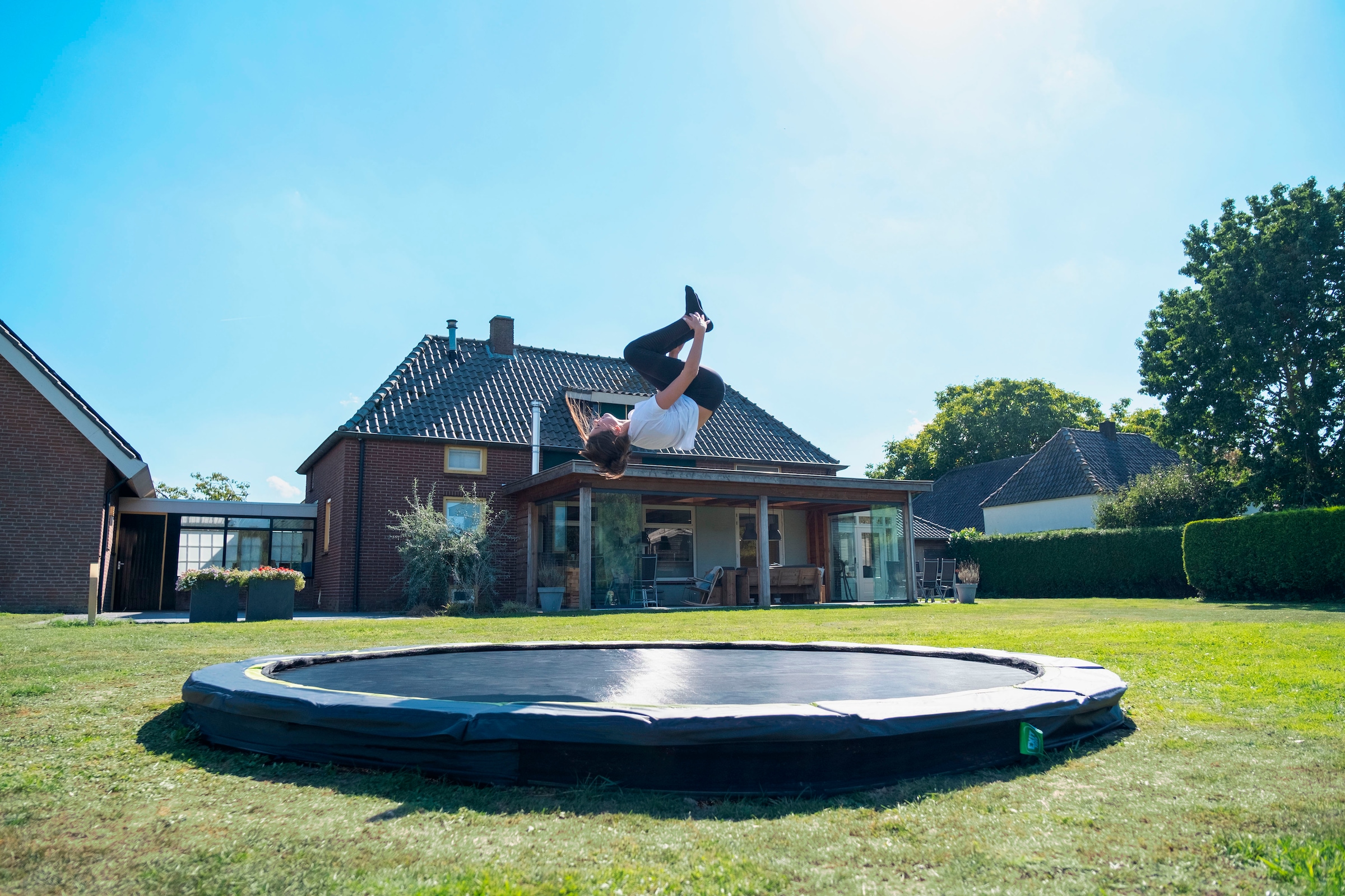 EXIT Bodentrampolin »Silhouette«