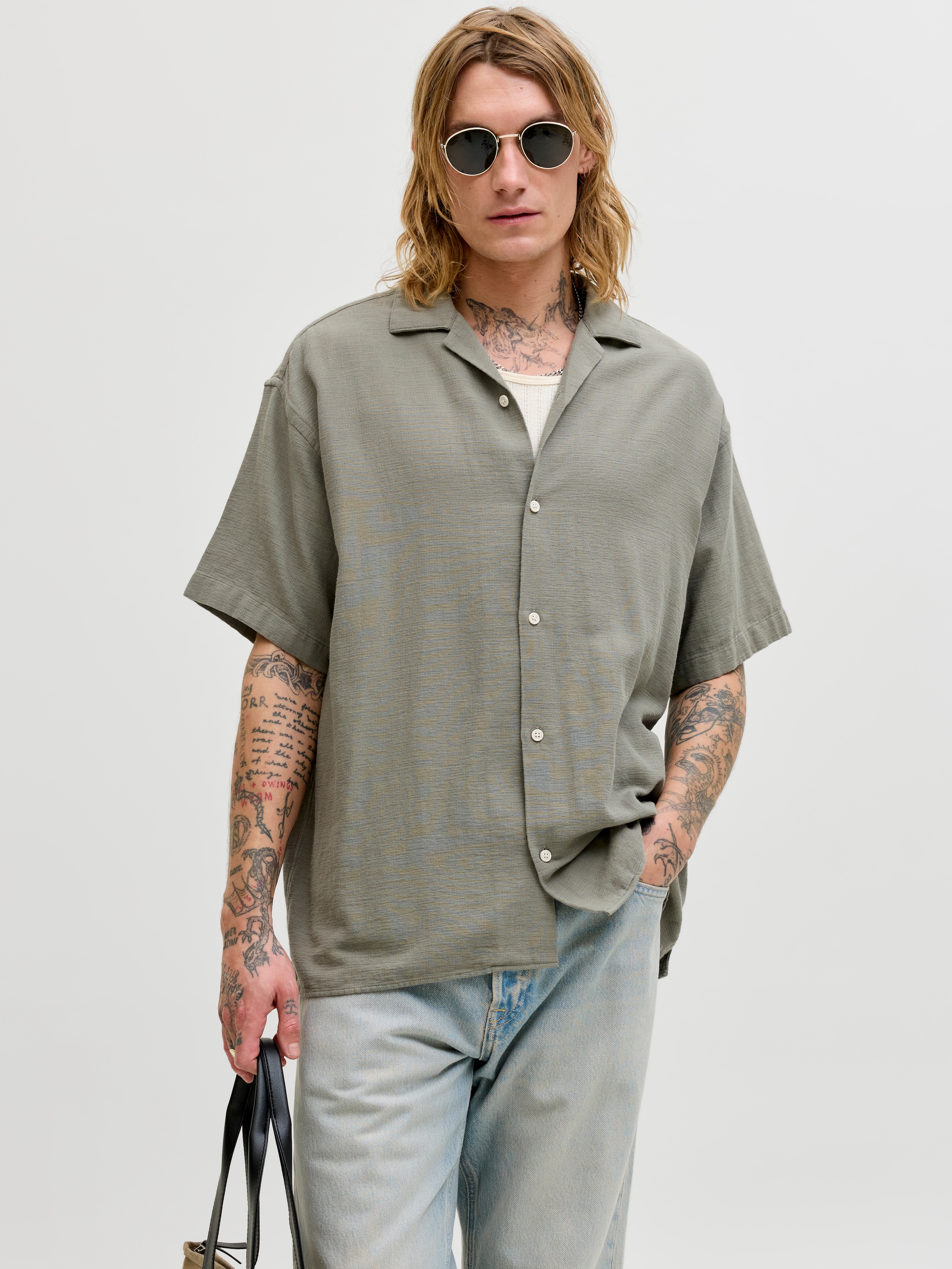 Jack & Jones Kurzarmhemd "JJELIAM RESORT SHIRT SS SN" Baumwolle, loose fit günstig online kaufen
