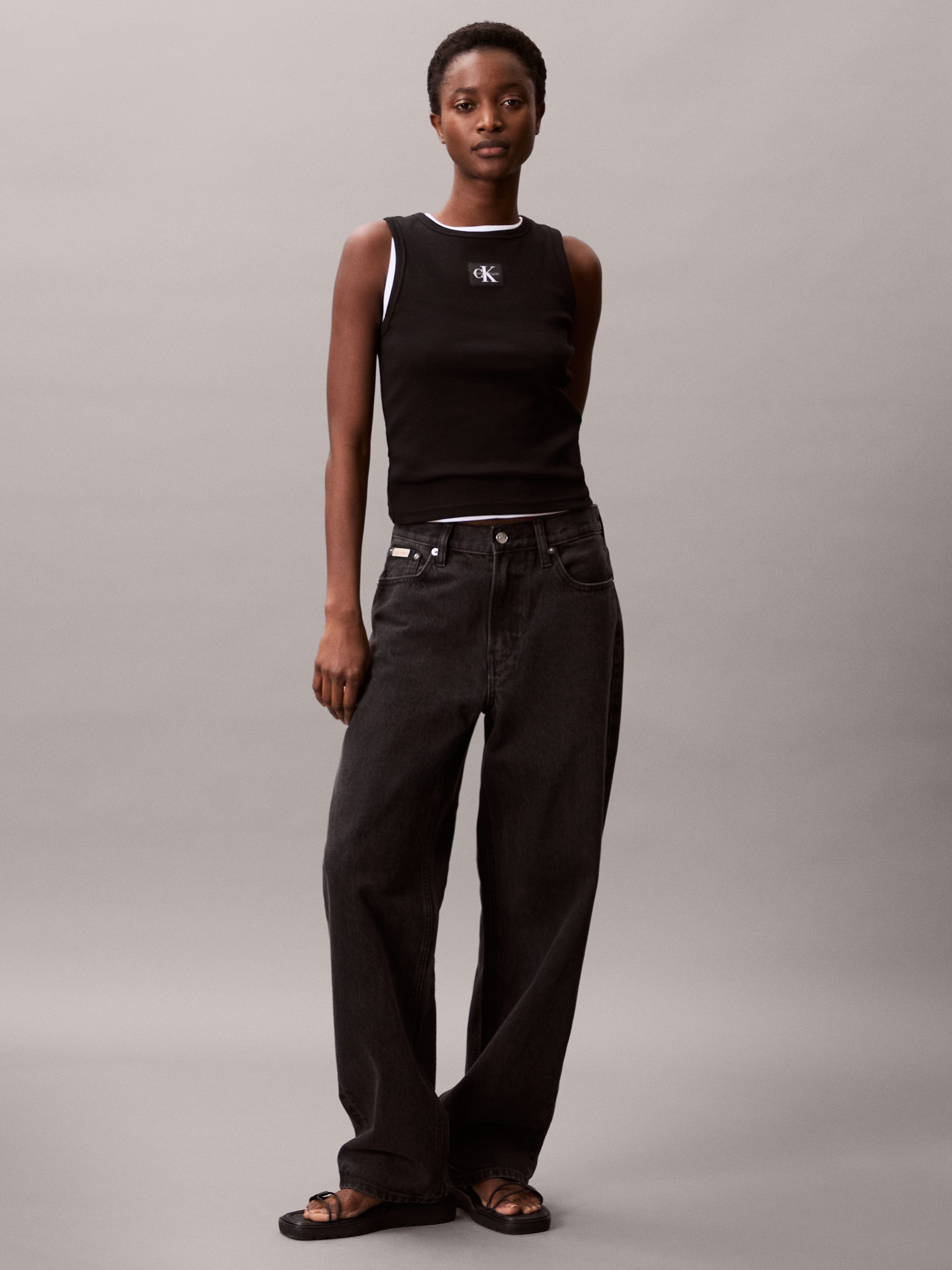 Calvin Klein Jeans Tanktop »A - WVN LBL 2X2 CTTN«, Mit Rundhalsausschnitt
