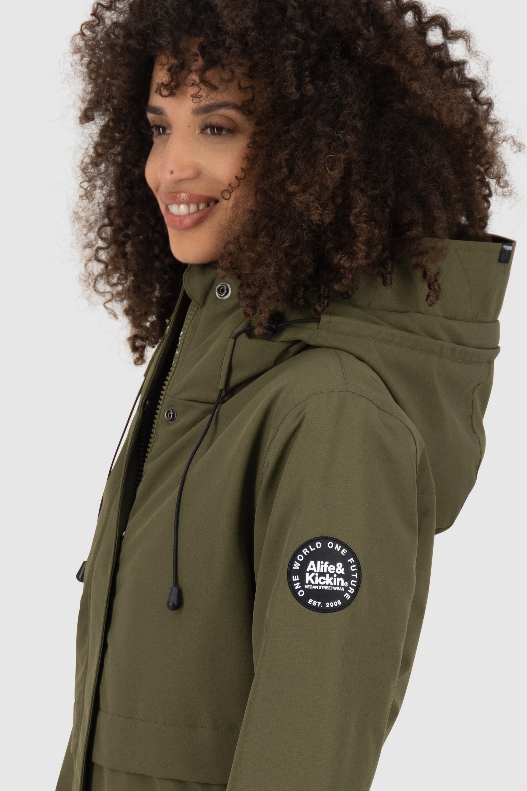 Alife & Kickin Winterjacke »Damen MarlyAK A«, Leicht taillierte Jacke mit Ärmelbündchen und Kapuze