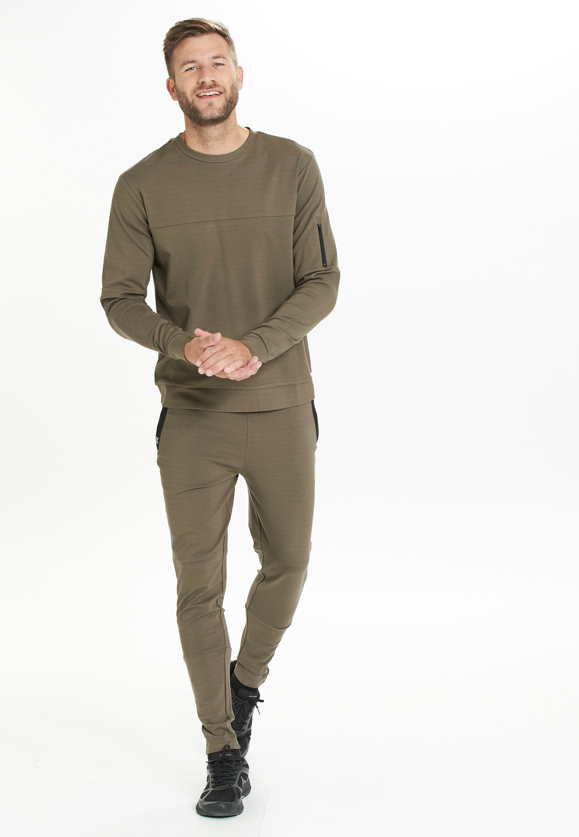 Virtus Sweatshirt »Leislon M Crew Neck«, mit praktischer Ärmeltasche
