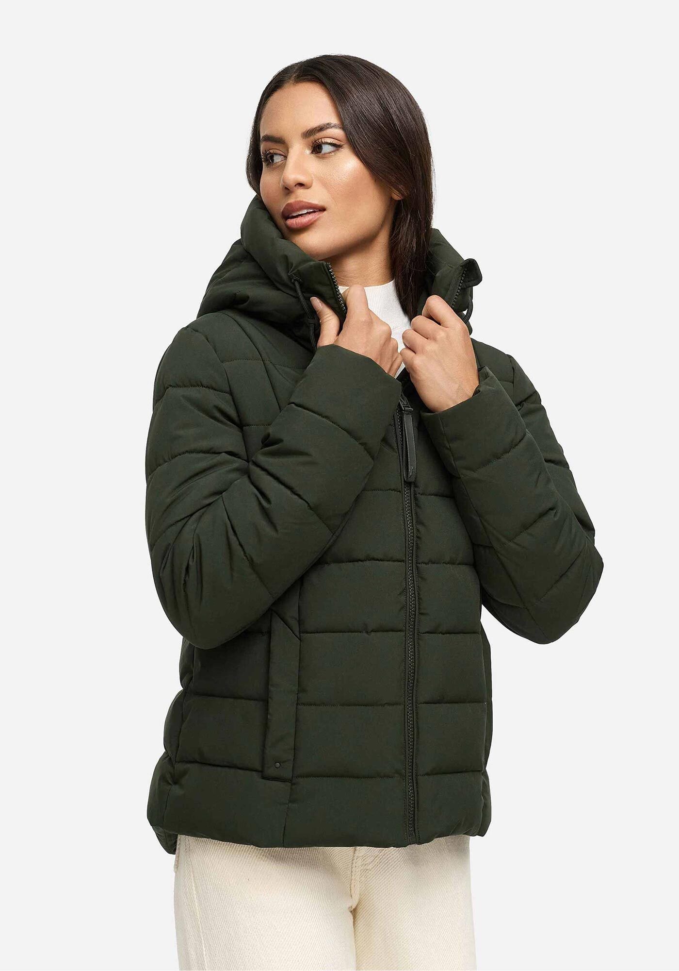Marikoo Winterjacke »Tayenaa«, mit schmaler Steppung und extra hohem Kragen