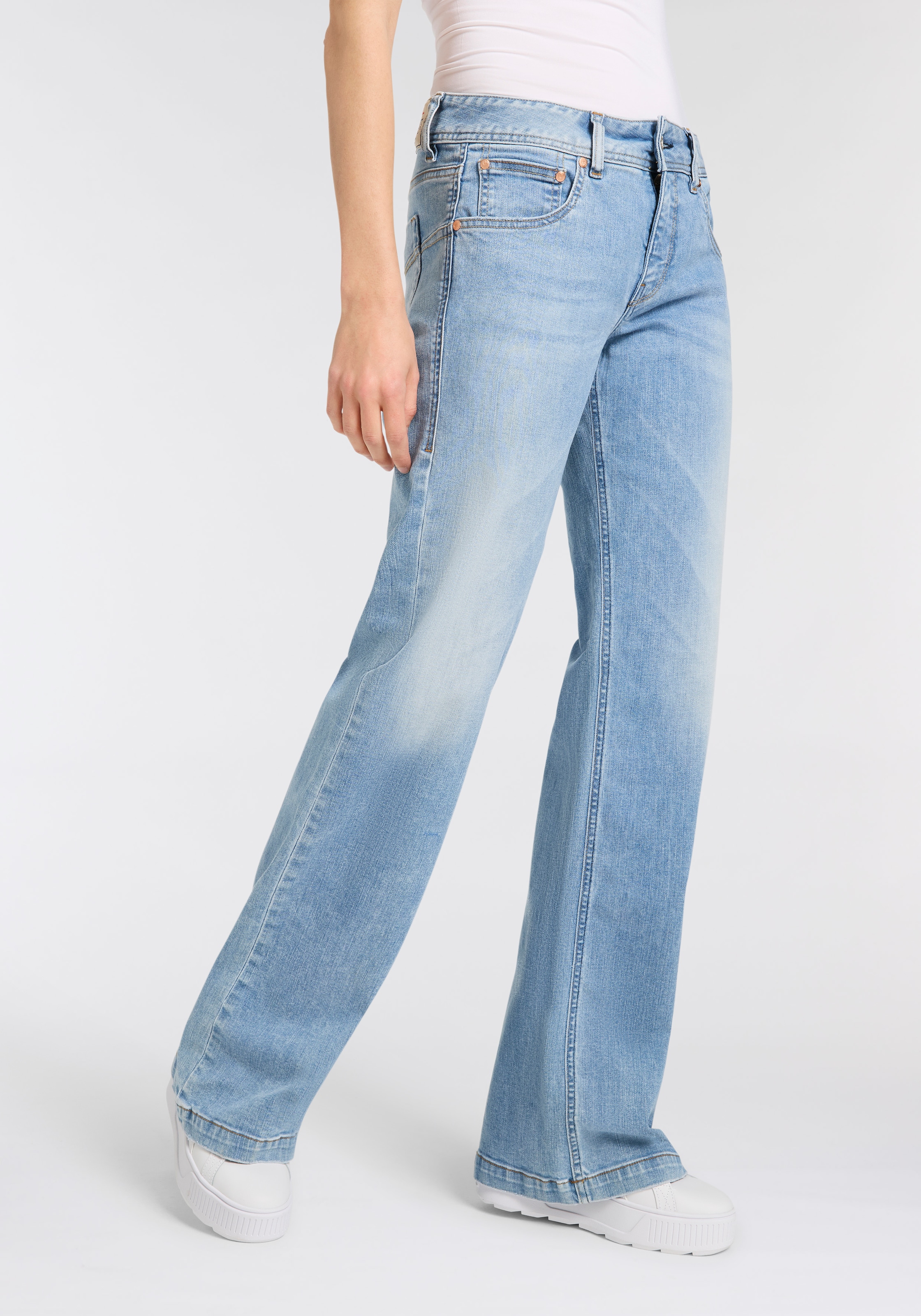 Herrlicher 5-Pocket-Jeans "Edna Organic Denim", im Flared Fit günstig online kaufen