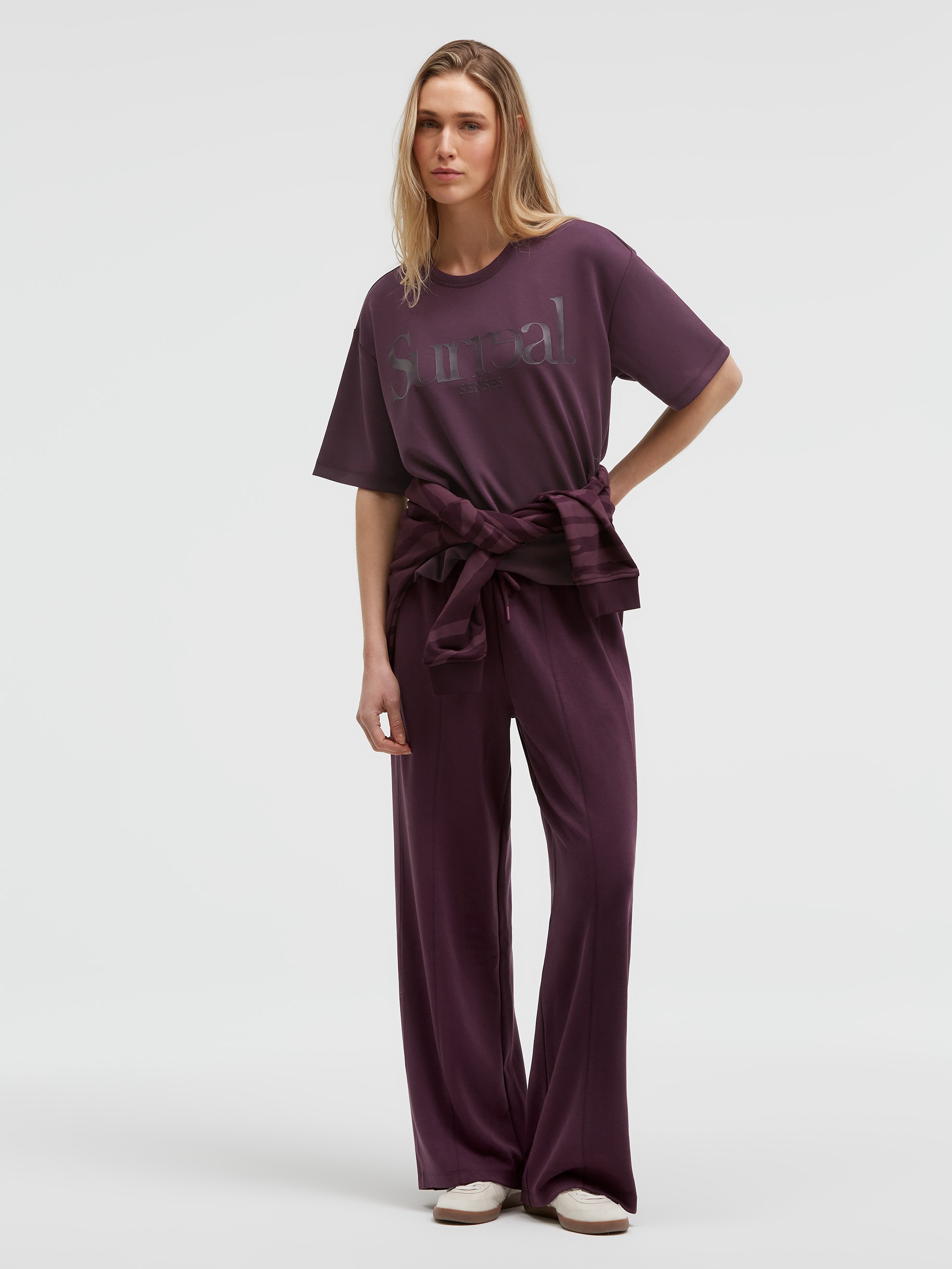 SENSES.THE LABEL Sweater , mit abgerundeten Saum
