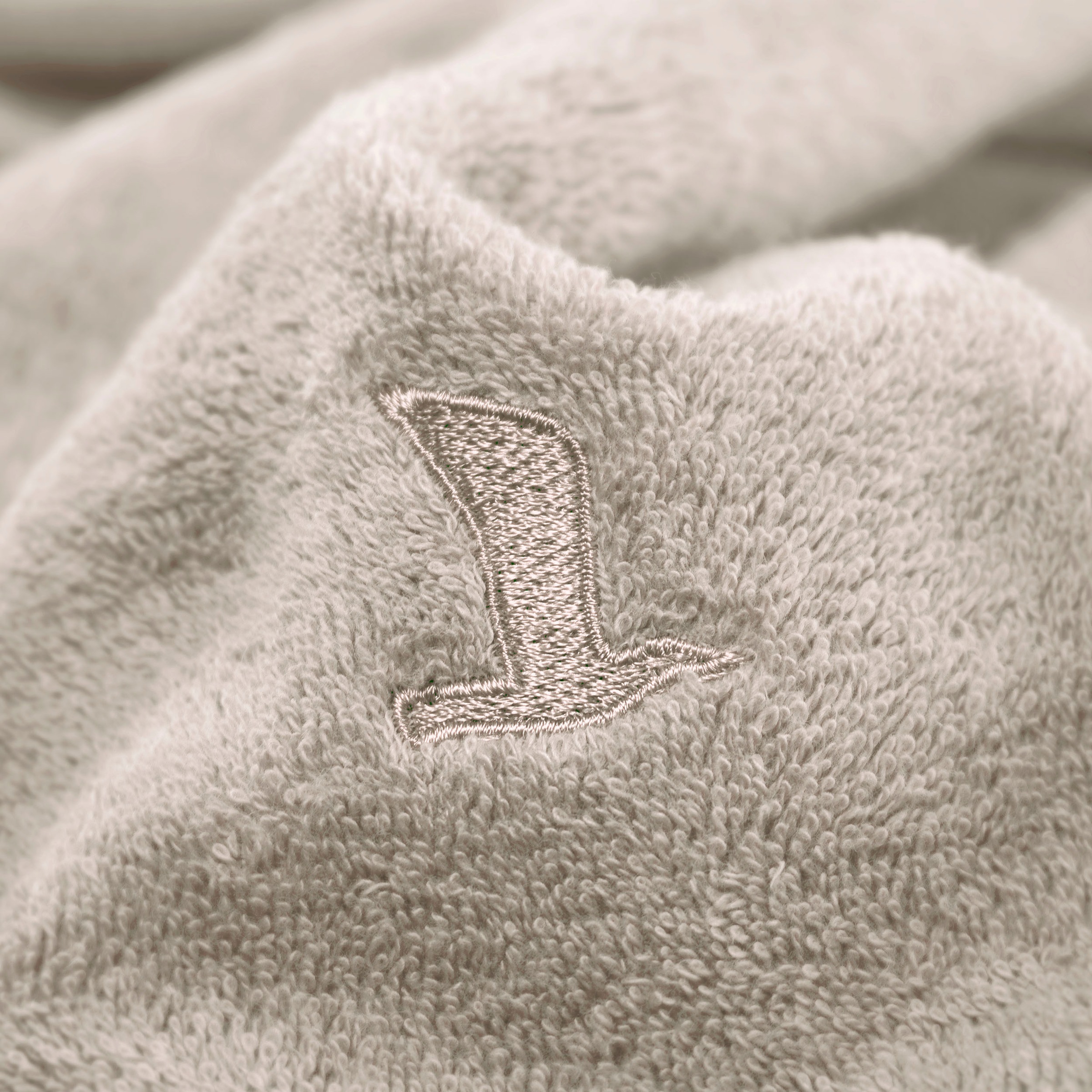Möve Handtücher »Superwuschel«, (1 St.), Handtuch mit Bordüre, 100% Premium Cotton Baumwolle, einfarbig, weich