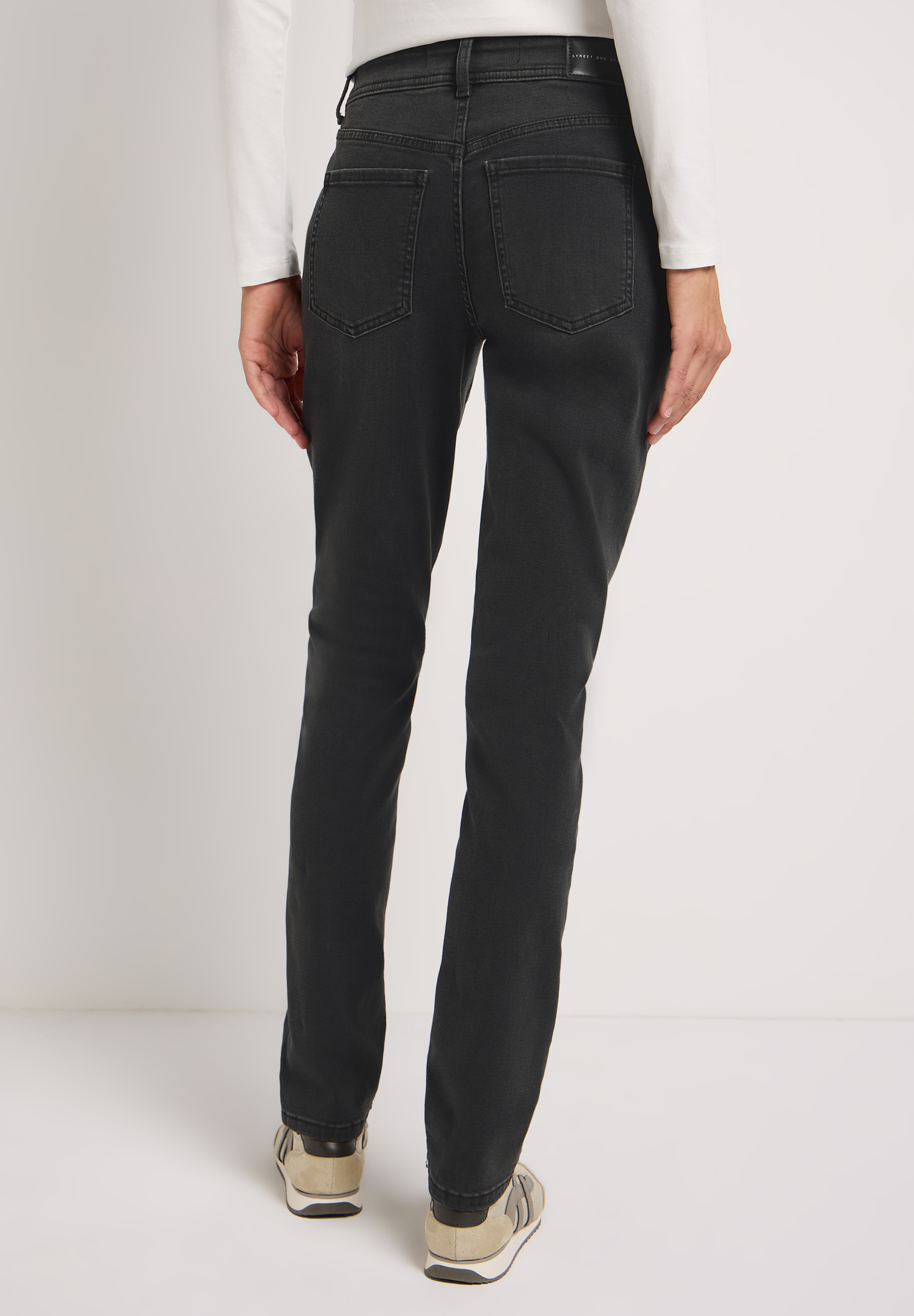 STREET ONE STUDIO Comfort-fit-Jeans in dunkelblauer Waschung günstig online kaufen