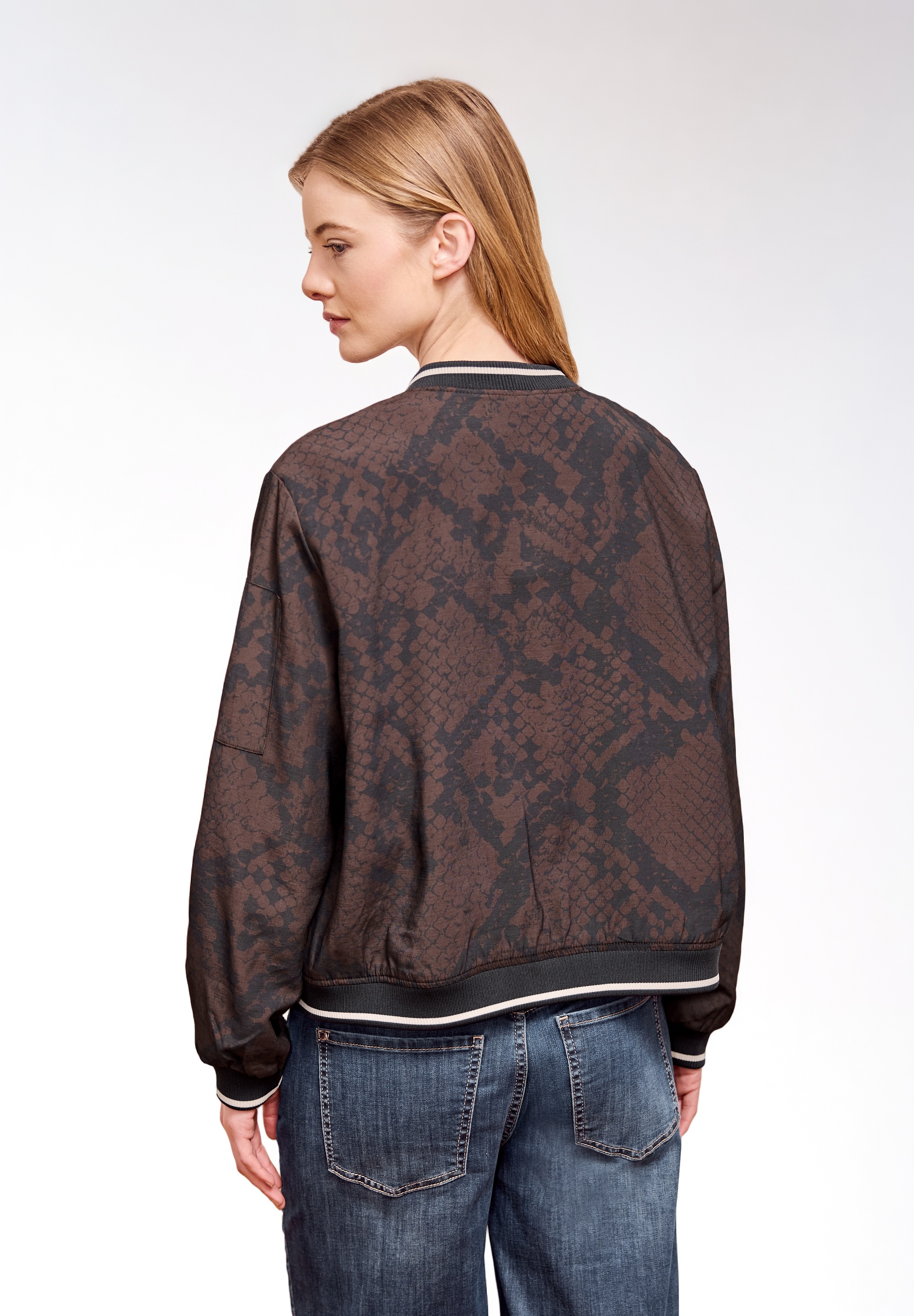 STREET ONE STUDIO Blouson ohne Kapuze Rundhalsausschnitt