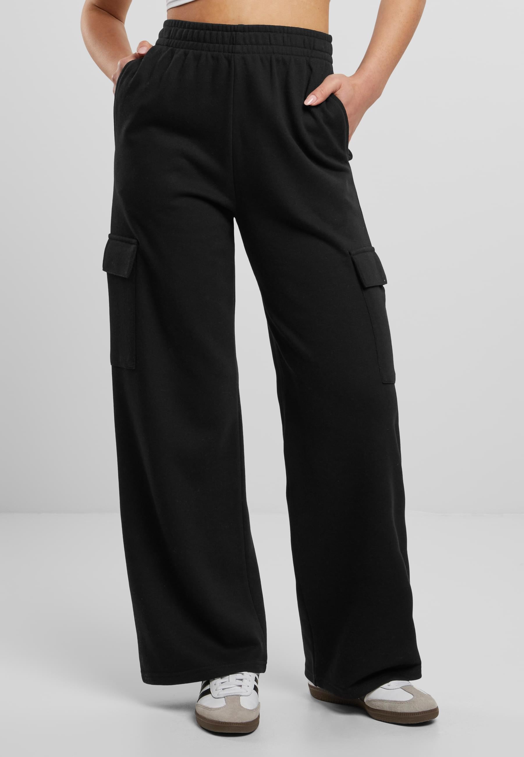 URBAN CLASSICS Jogginghose »Urban Classics Damen Ladies Baggy Light Terry Sweat Pants«, (1 tlg.)