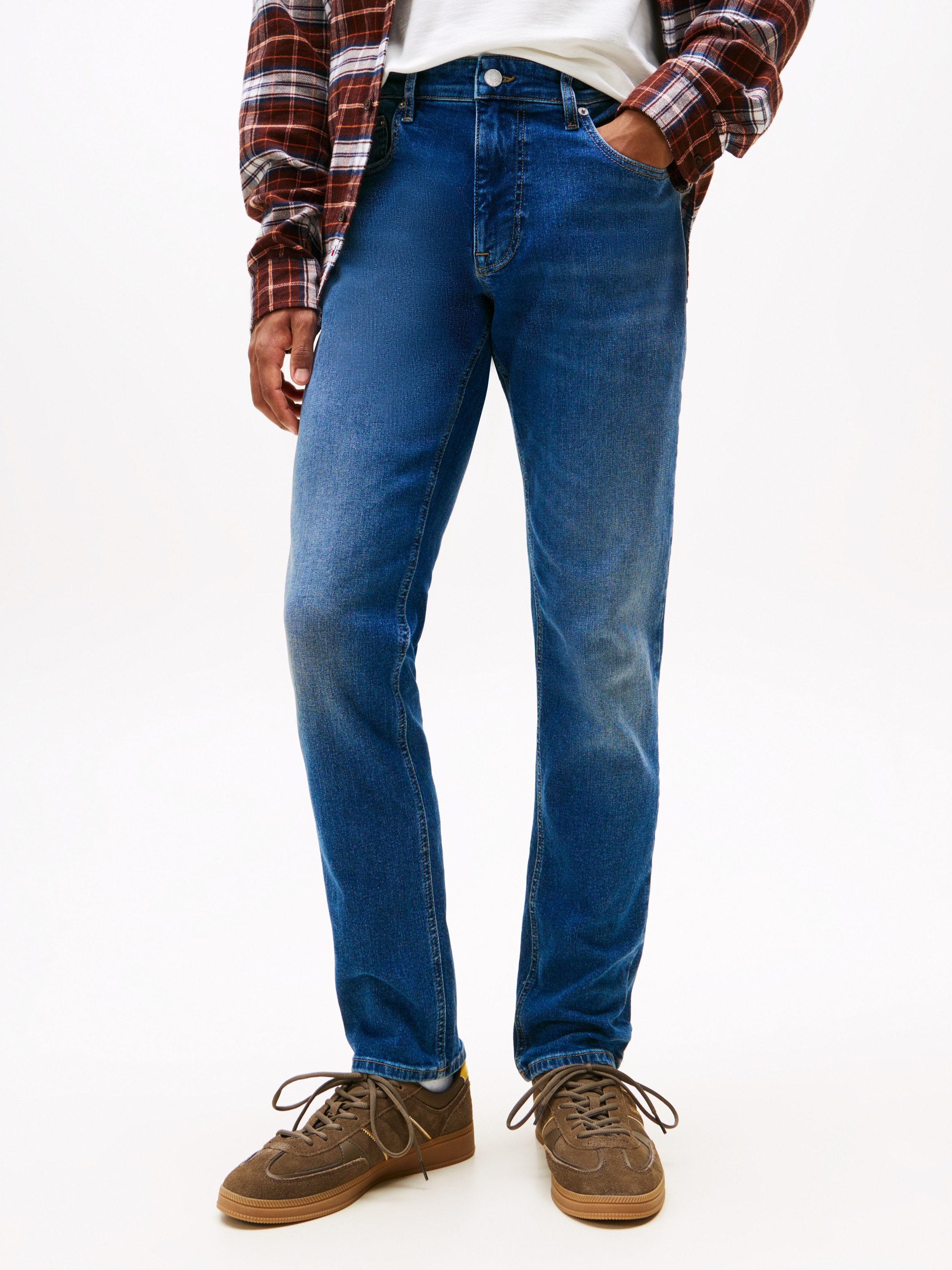 Tommy Jeans Gerade Jeans "SCANTON SLIM BI0234", Mit Markenlabel aus Leder h günstig online kaufen