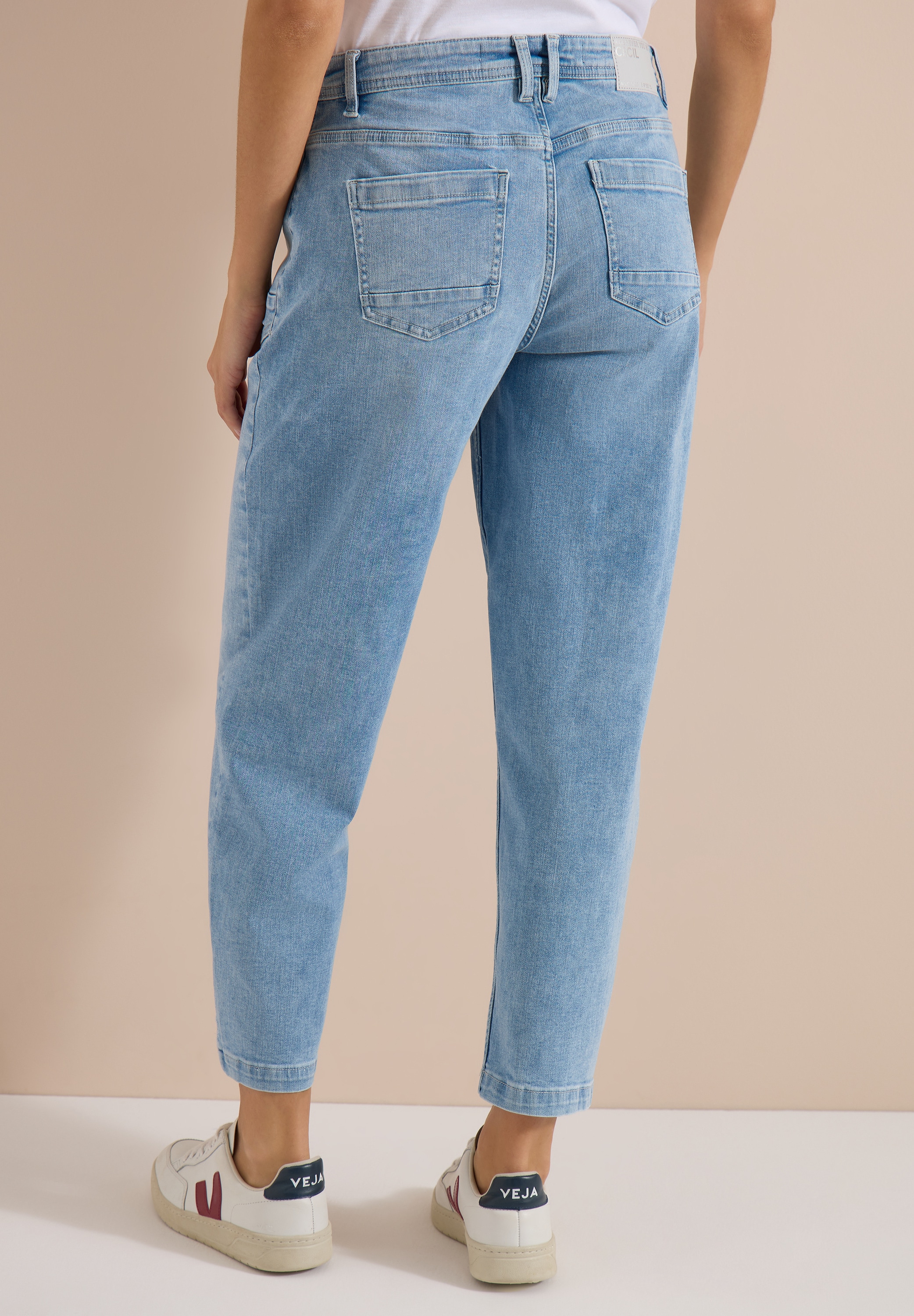 Cecil High Waist