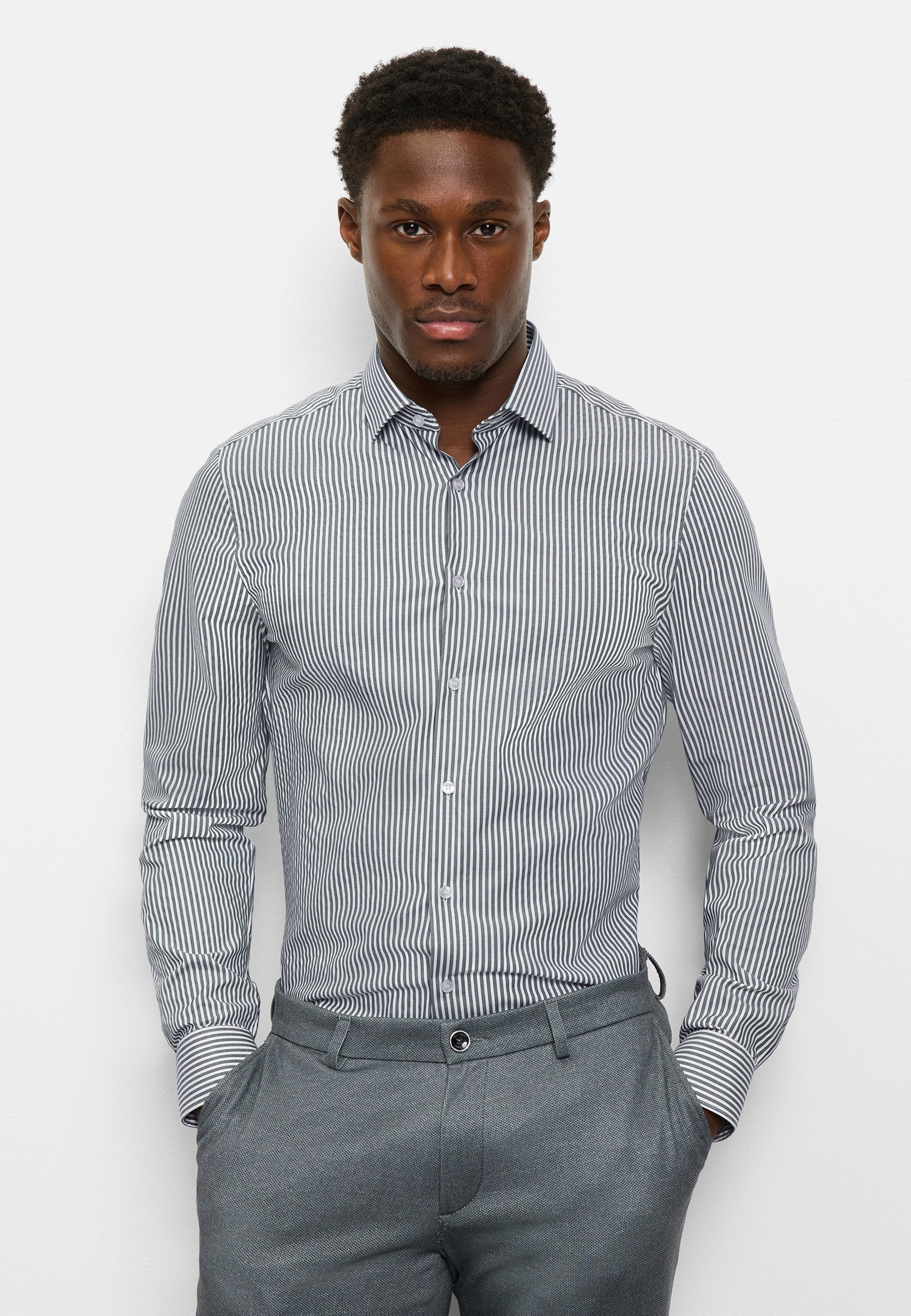 OLYMP Businesshemd »OLYMP Level Five 24/Seven, body fit, Modern Kent«