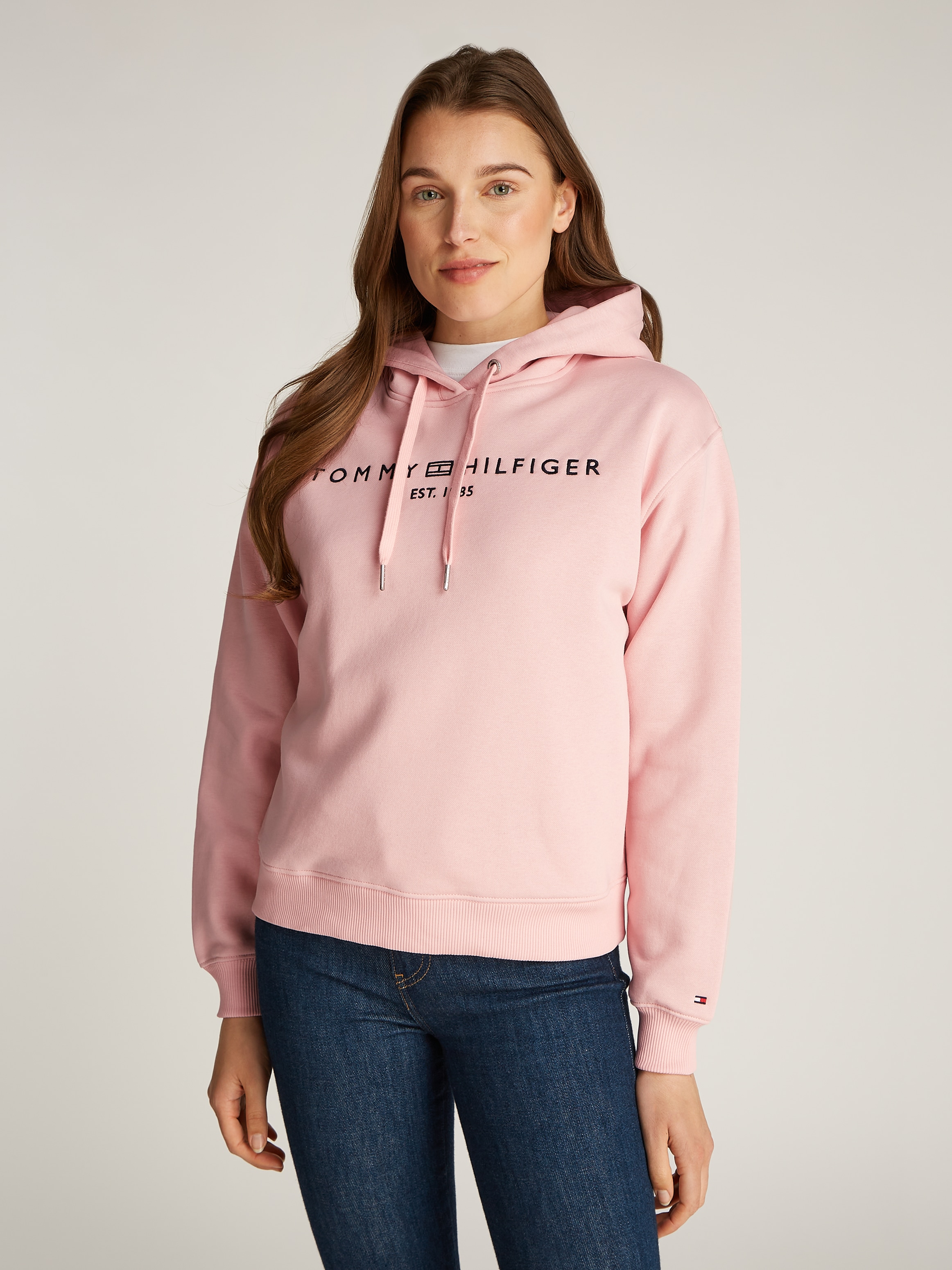 Tommy Hilfiger Kapuzensweatshirt "MDRN REG CORP LOGO HOODIE", mit gesticktem Logo-Schriftzug