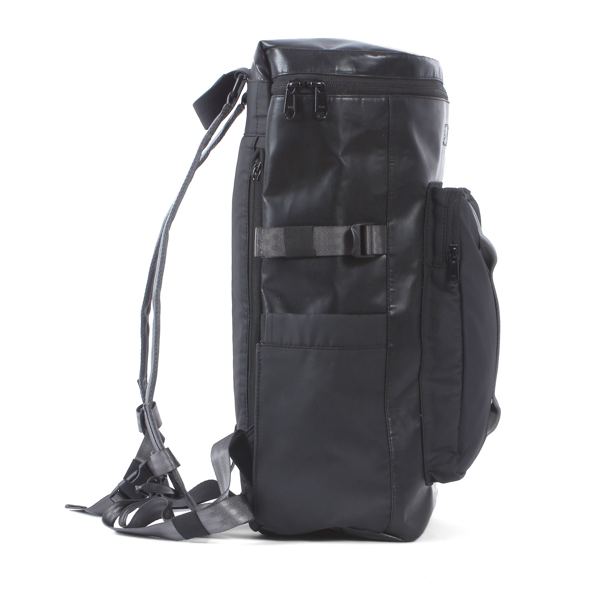 7clouds Laptoprucksack »Heloy 7.1«, mit recyceltem PET