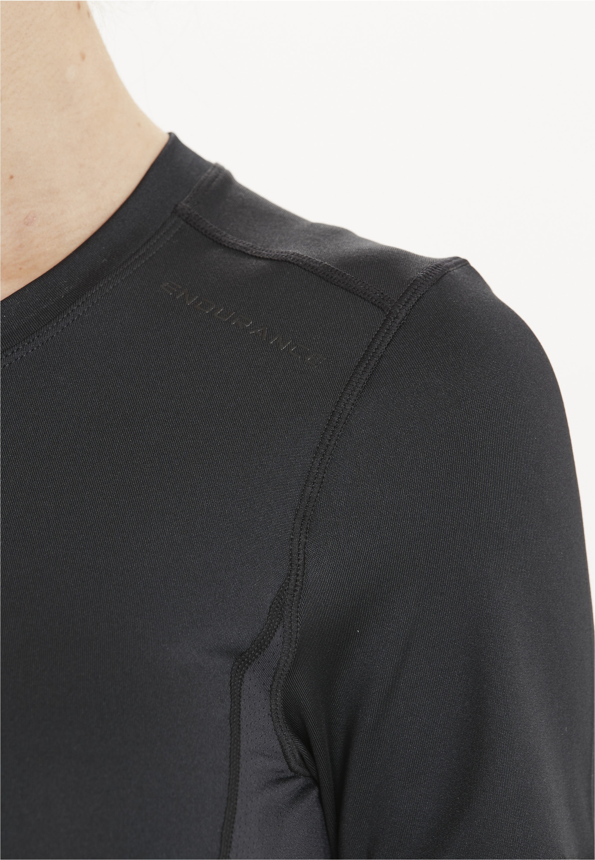 ENDURANCE Funktionsshirt »Power«, (1 tlg.), mit luftigen Mesh-Einsätzen