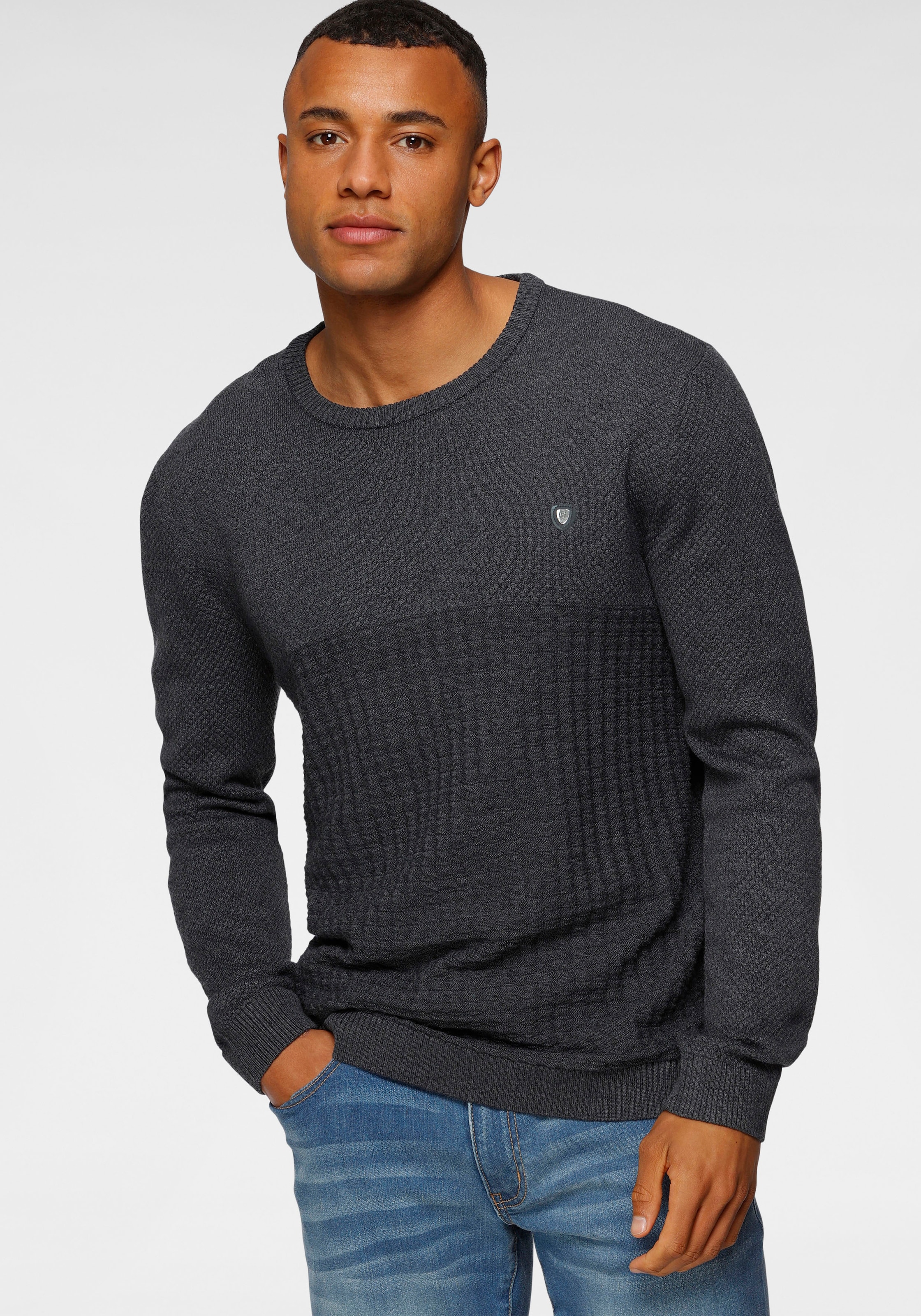 Bruno Banani Strickpullover, mit modischer Struktur günstig online kaufen