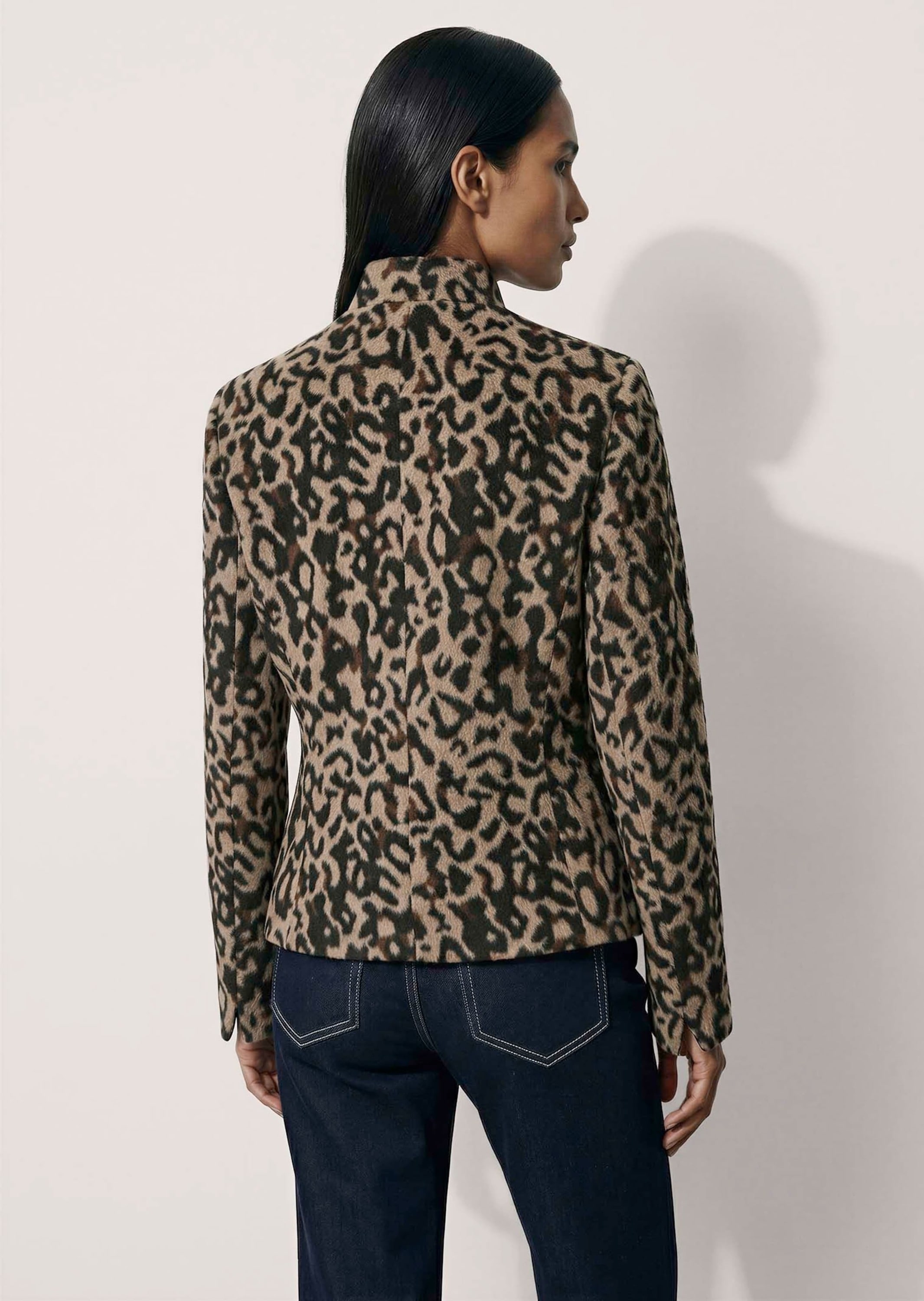MADELEINE Jackenblazer »Blazer Jacquard-Blazer im Leo-Muster«