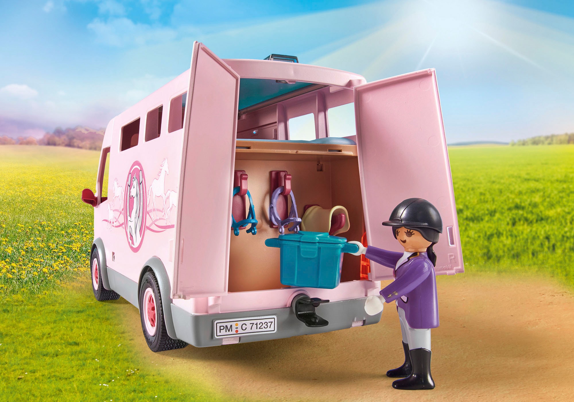 Playmobil® Konstruktions-Spielset »Pferdetransporter (71237), Country«, (47 St.), Made in Europe