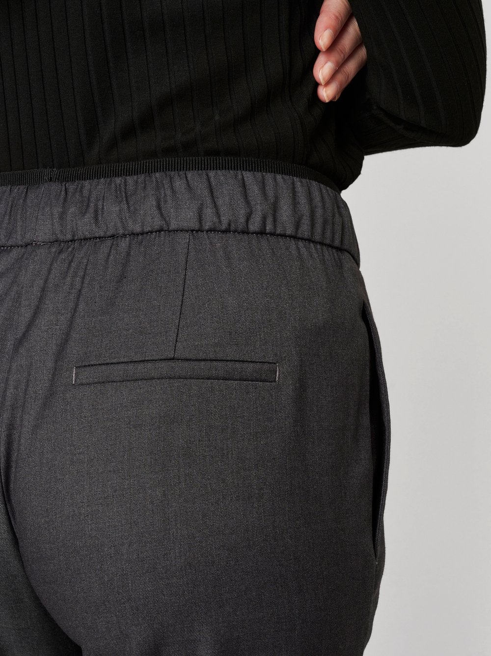 TONI Schlupfhose »Sue Ankle«, Sommerhose mit Bundfalte