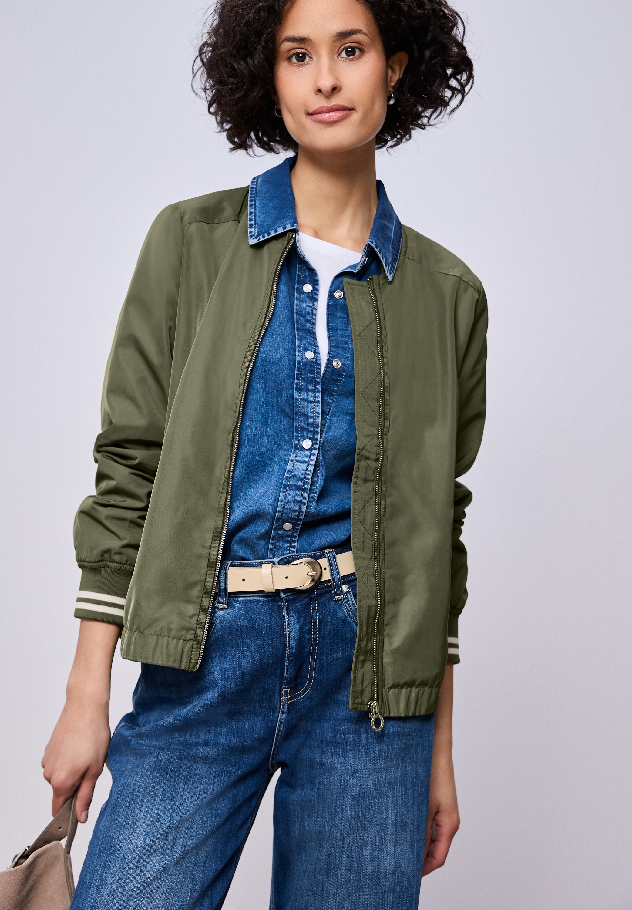 STREET ONE Blouson ohne Kapuze mit College-Style Details