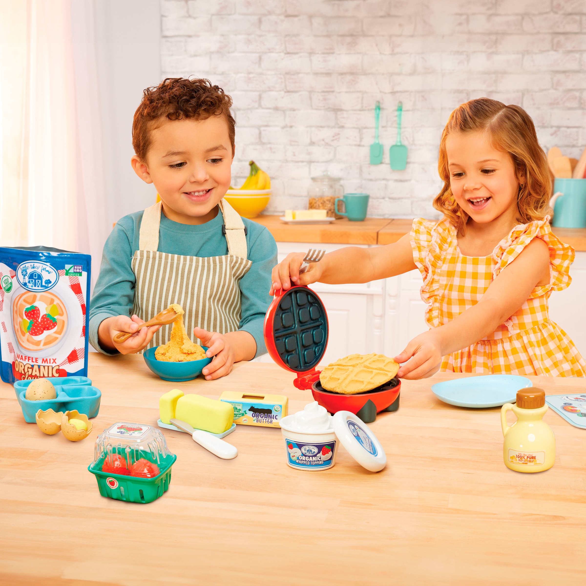 Little Tikes® Spiellebensmittel »Creative Chefs Waffles Kit«