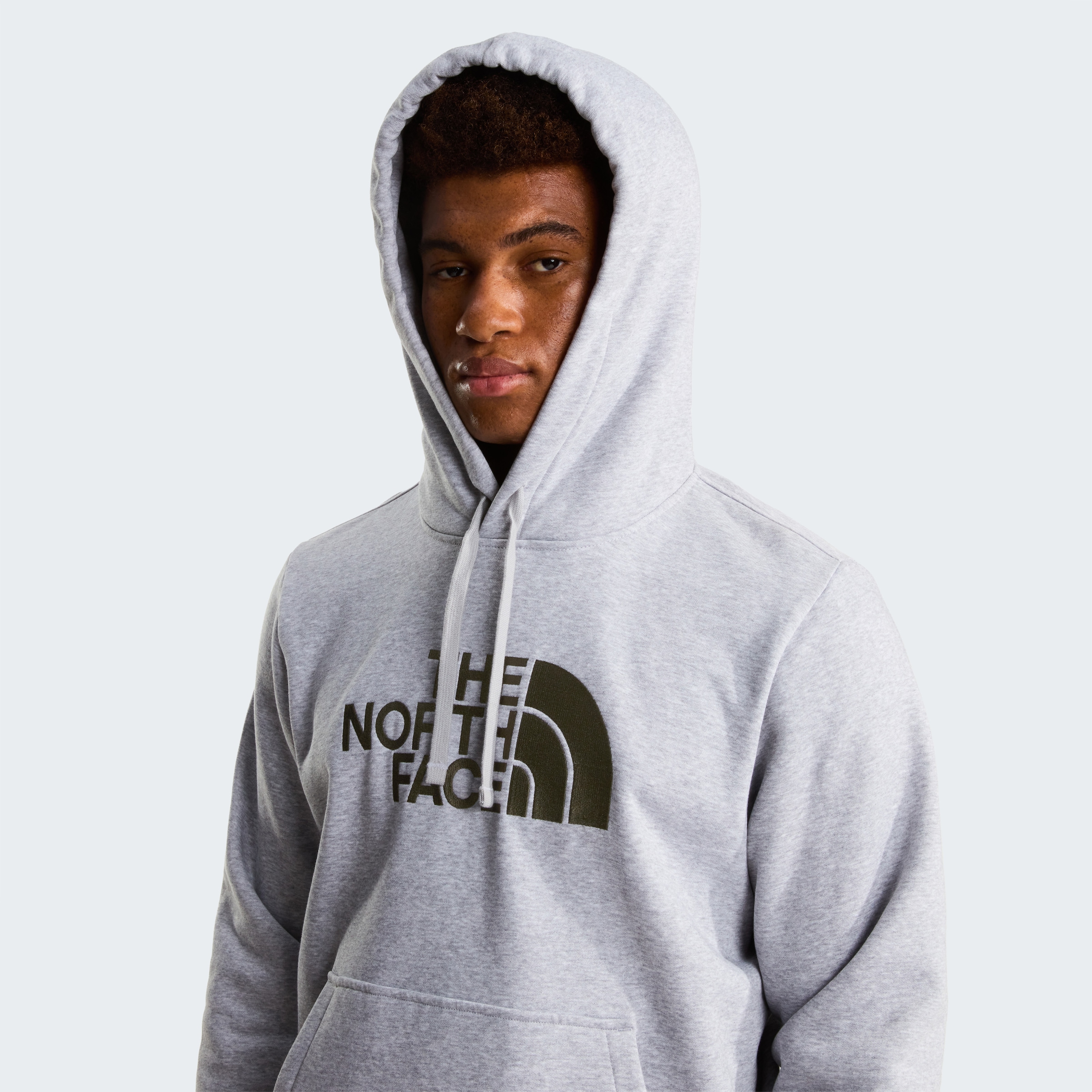The North Face Kapuzensweatshirt »M DREW PEAK REGULAR HOODIE«, mit Kängurutasche, mit regulierbarer Kapuze, sportlicher Stil
