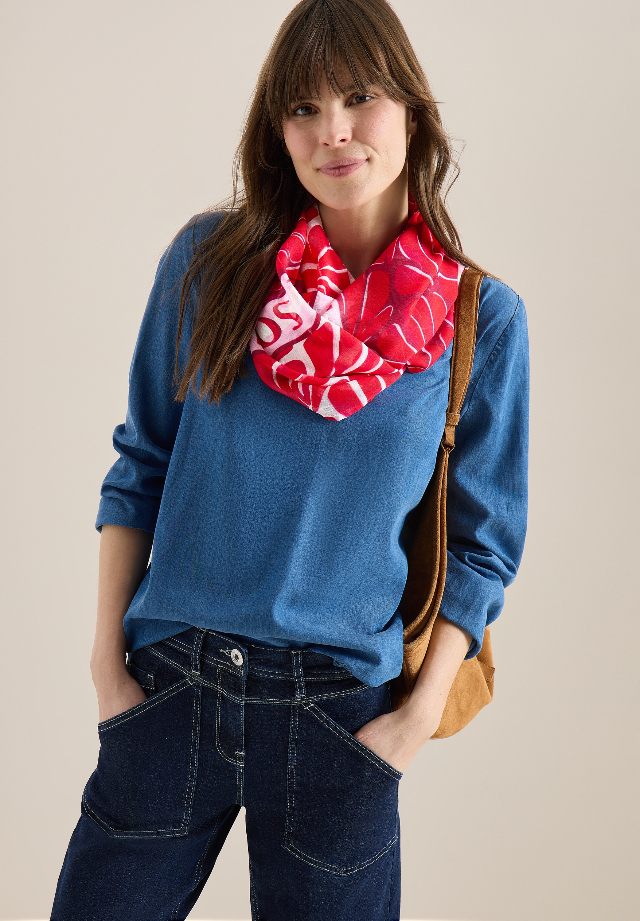 Cecil Loop aus Modal