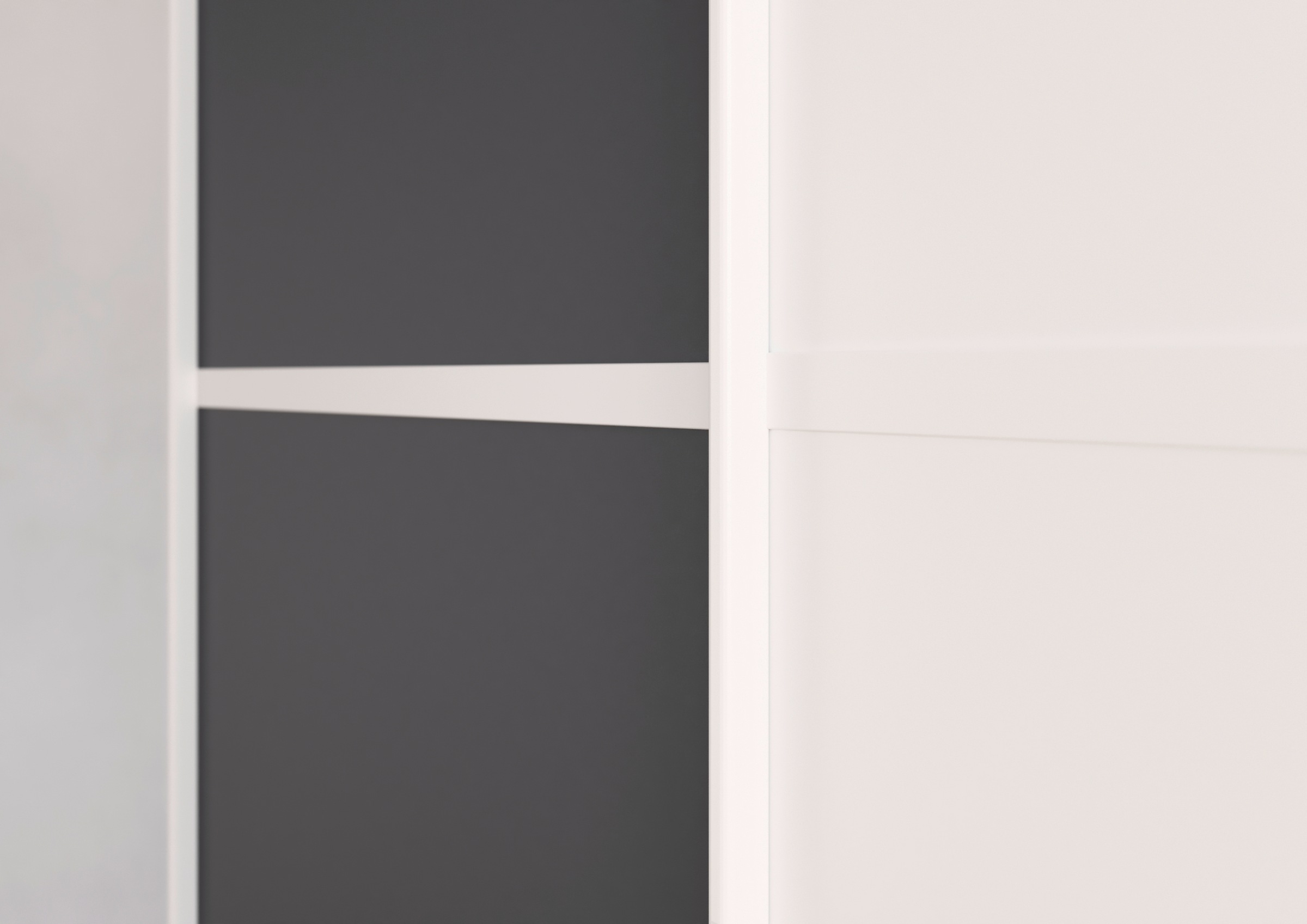 rauch Kleiderschrank »Schwebetürenschrank Garderobe Schrank TOP ANGEBOT Avola«, (in 3 verschiedenen Ausstattungen BASIC/CLASSIC/PREMIUM inkl. Spiegel), mit eleganten Zierleisten in Chrom, Schwarz oder Weiß MADE IN GERMANY