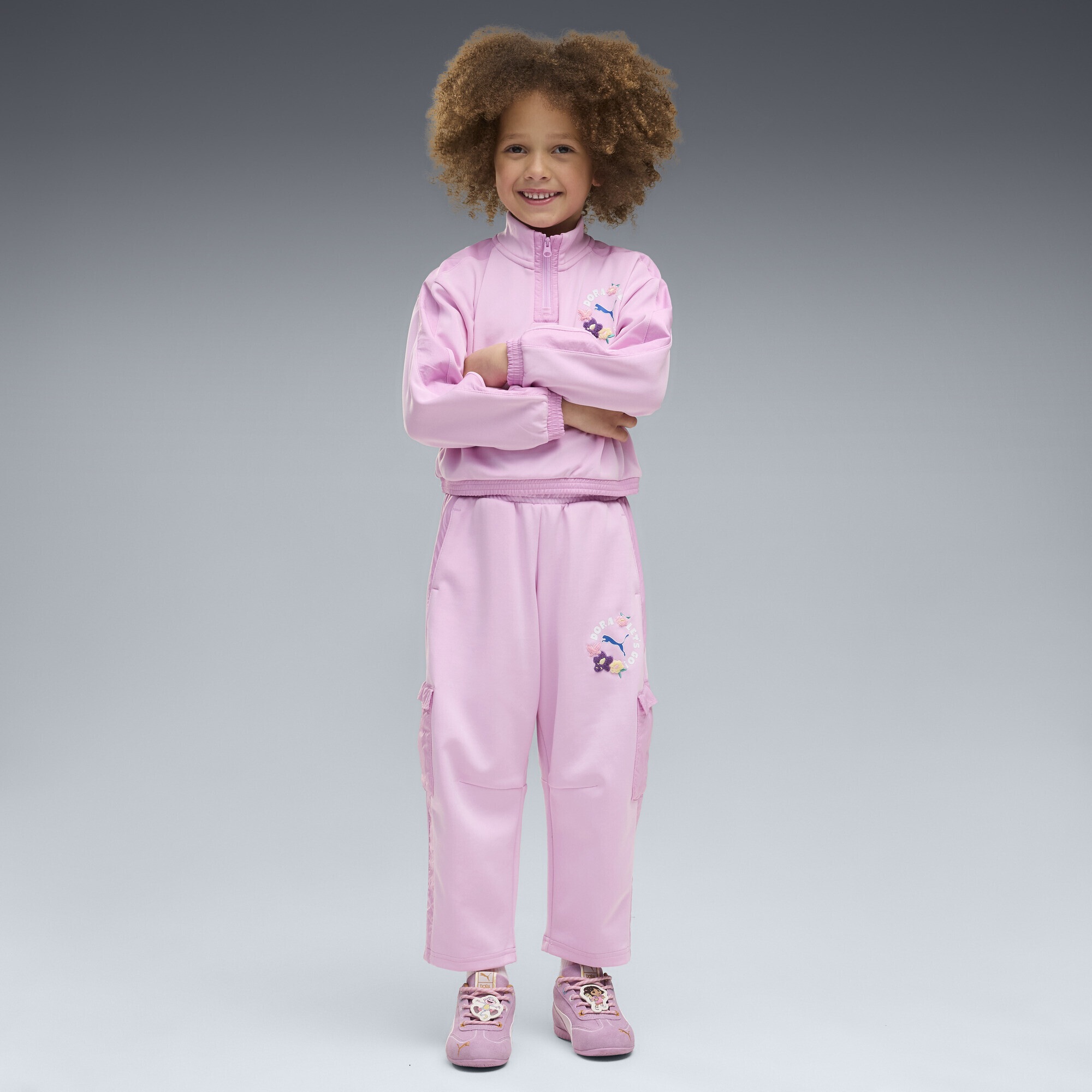 PUMA Sweatshirt »PUMA x DORA THE EXPLORER T7 Relaxed Sweatshirt Mädchen«
